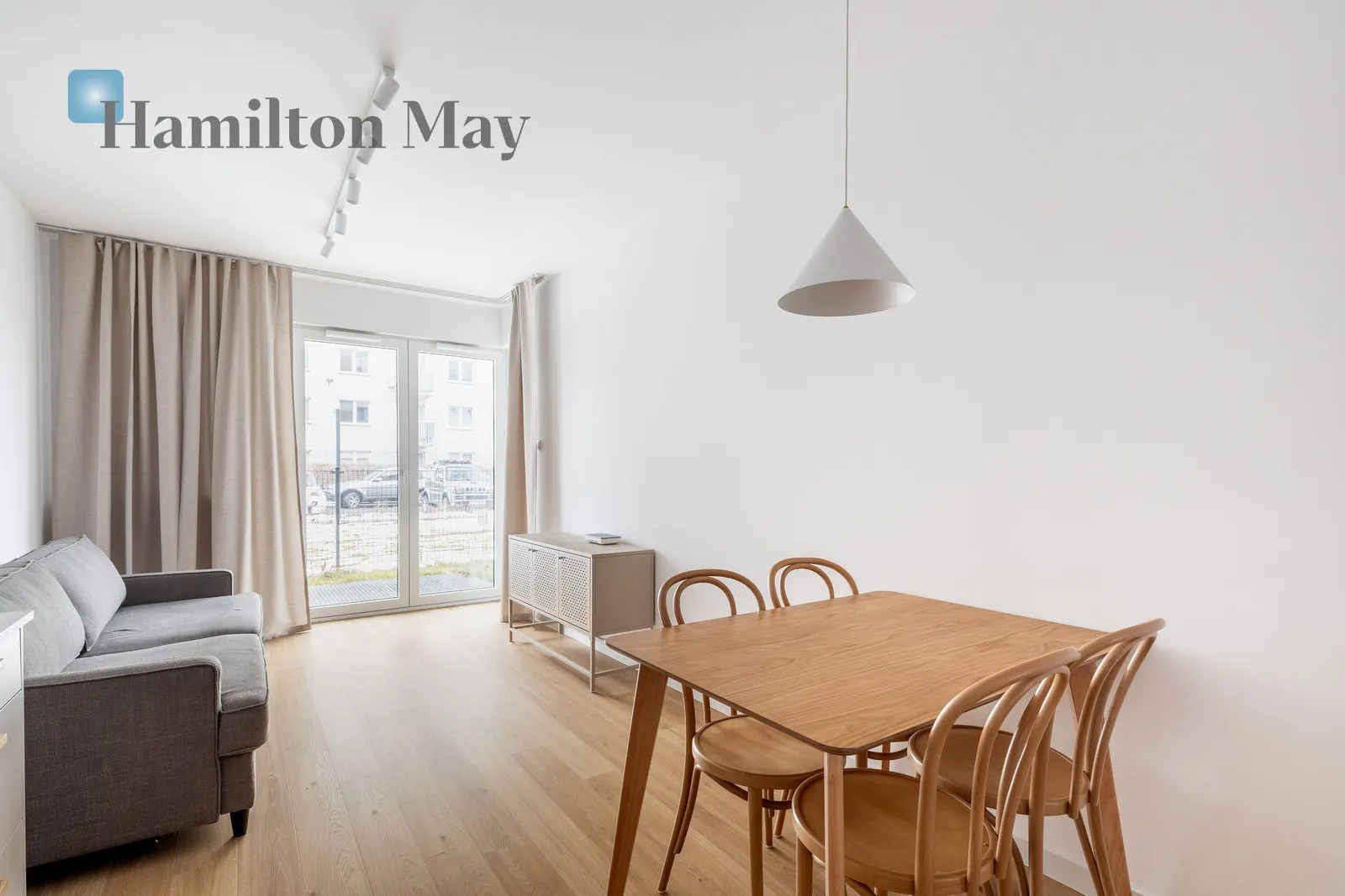 Bright and well-arranged 3 rooms | Terrace | Garden | Garage | Greenery around | 0% COMMISSION - slider