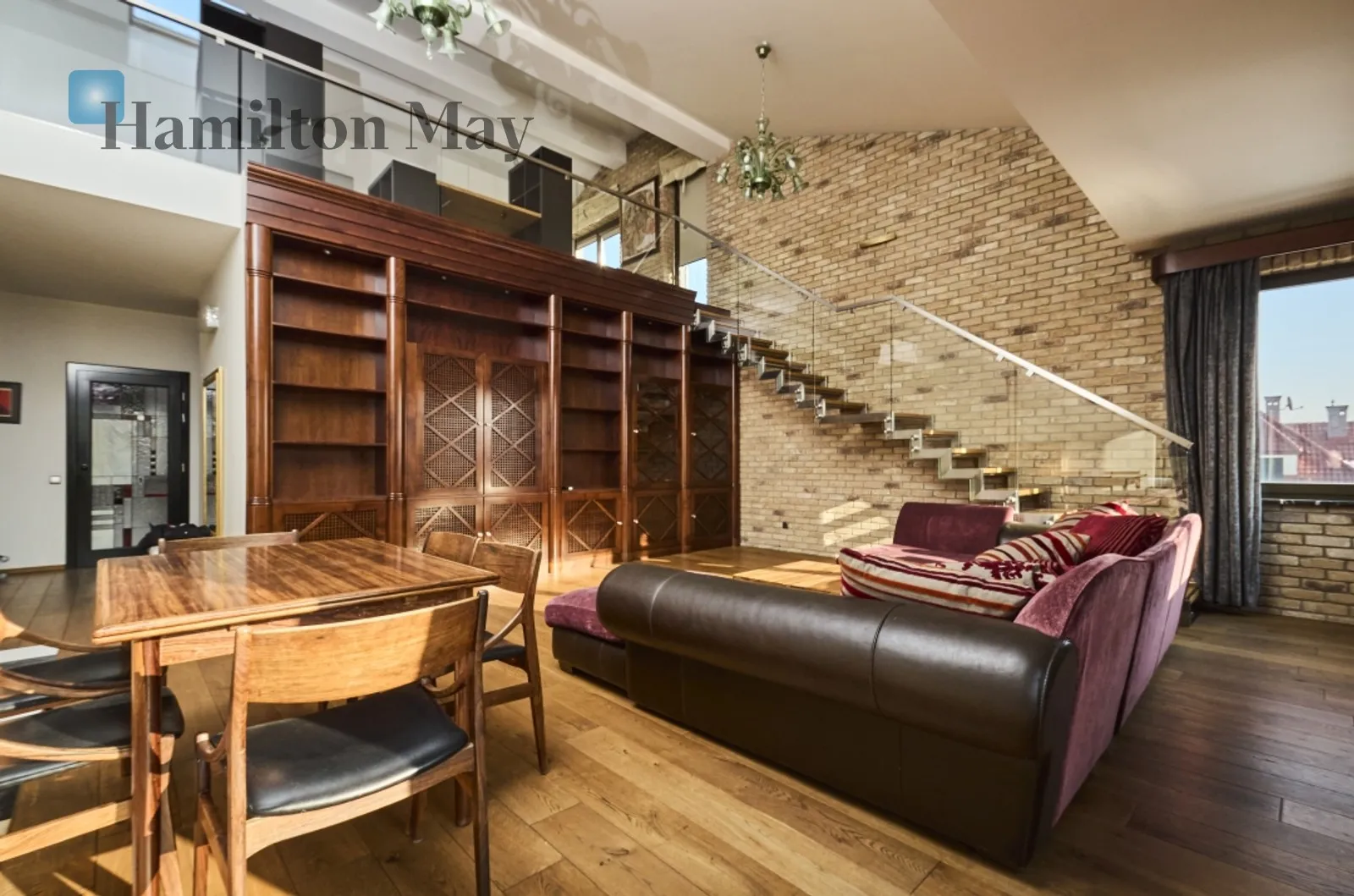 Простора квартира з терасою у Волі Юстовській - slider