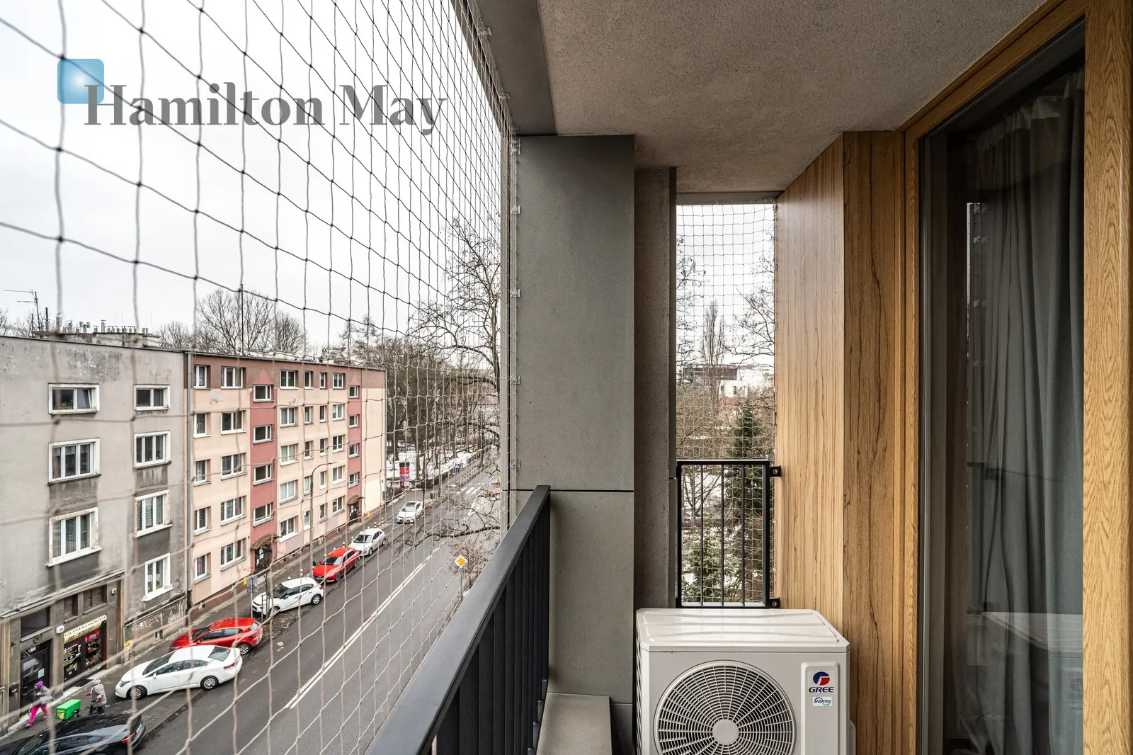 Modern apartment with loggia in NY Residence - slider