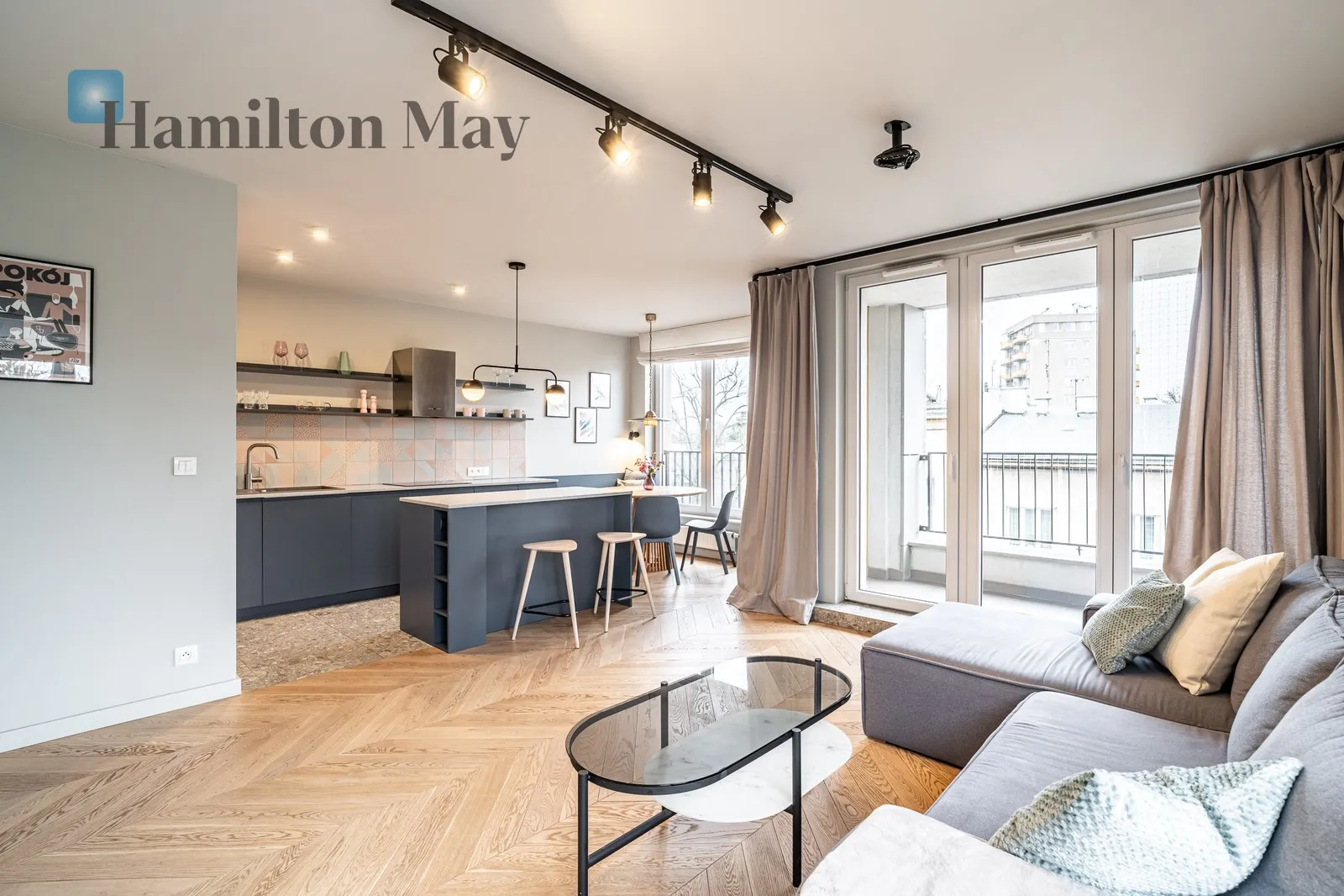 Modern apartment with loggia in NY Residence - slider