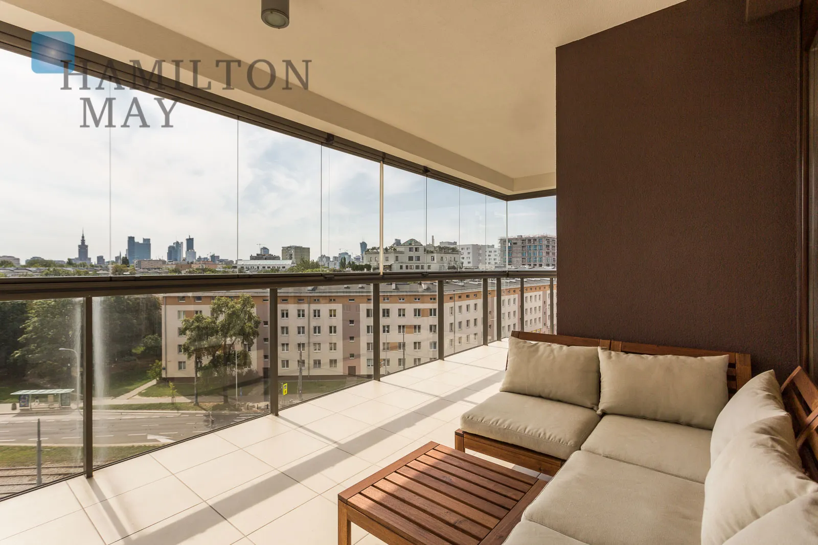 Apartment with a large balcony | near Dworzec Gdański metro - slider