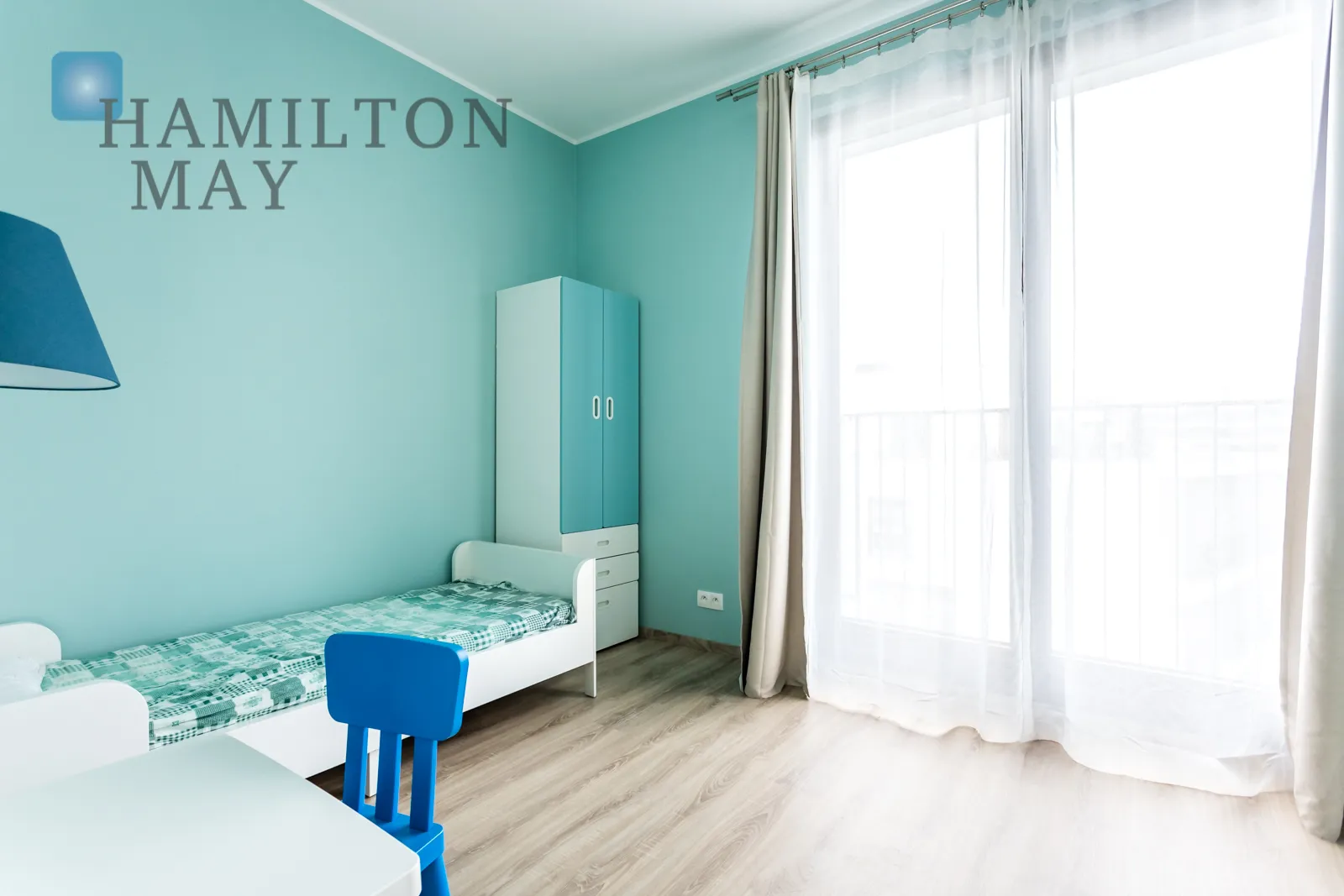 Продається простора квартира з балконом в Мокотові - slider