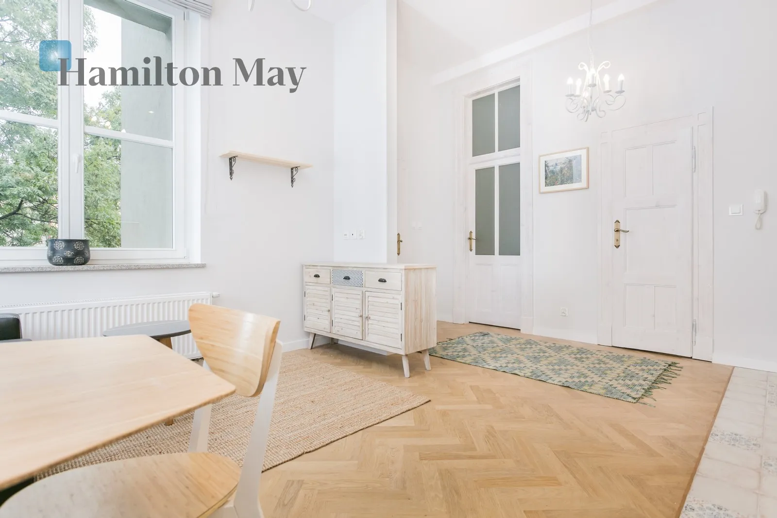 Region: Grzegórzki Subregion: Wesoła Distance to centre: 1.45 km Level: 2 Price: 2900 PLN Bedrooms: 1 Bathrooms: 1 Size: 39m2 Price/m2: 74 PLN - slider