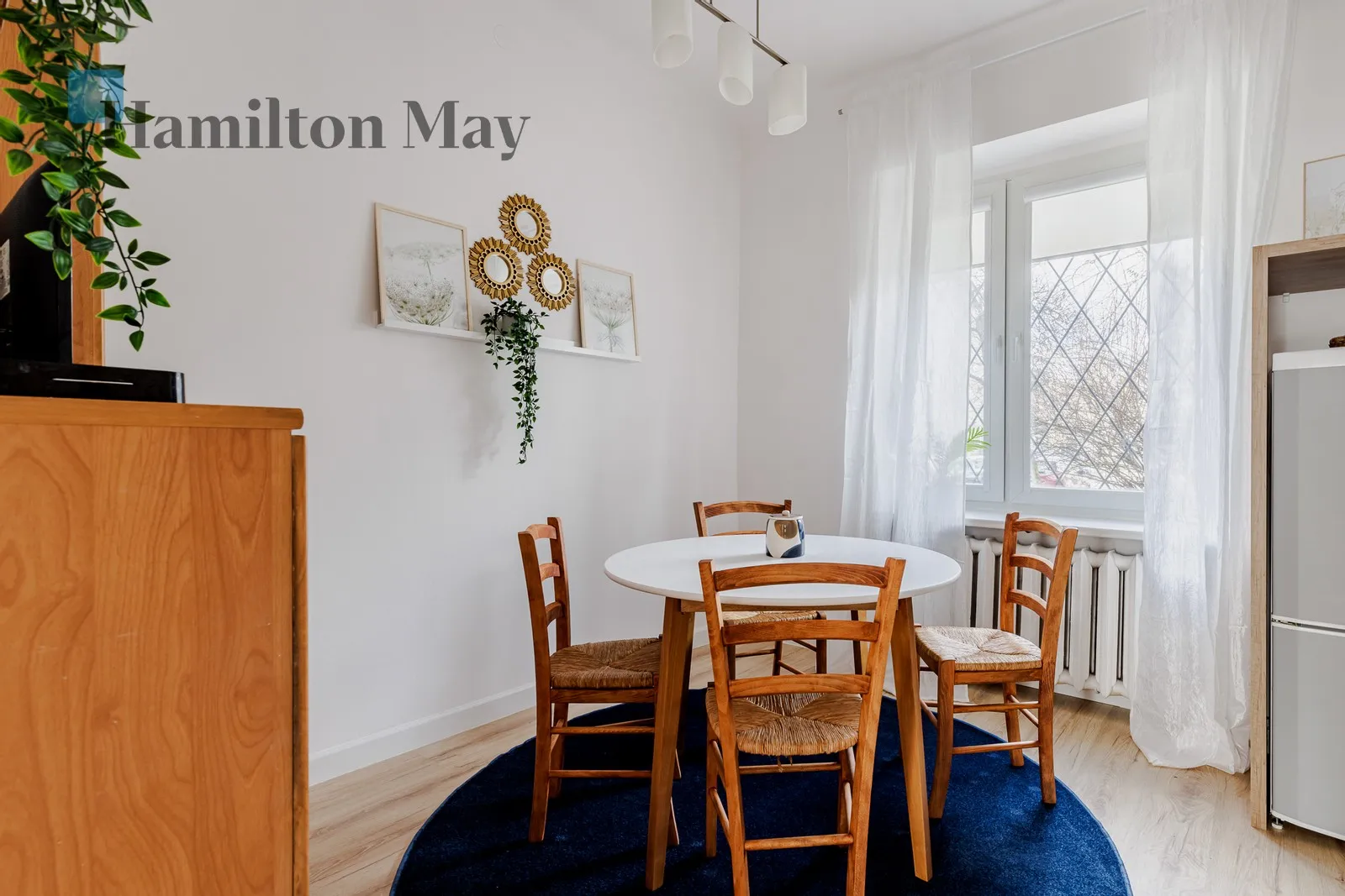 Street: Seweryna Goszczyńskiego Region: Mokotów Subregion: Stary Mokotów Distance to centre: 3.87 km Price: 2750 PLN Bedrooms: 1 Bathrooms: 1 Size: 41m2 - slider