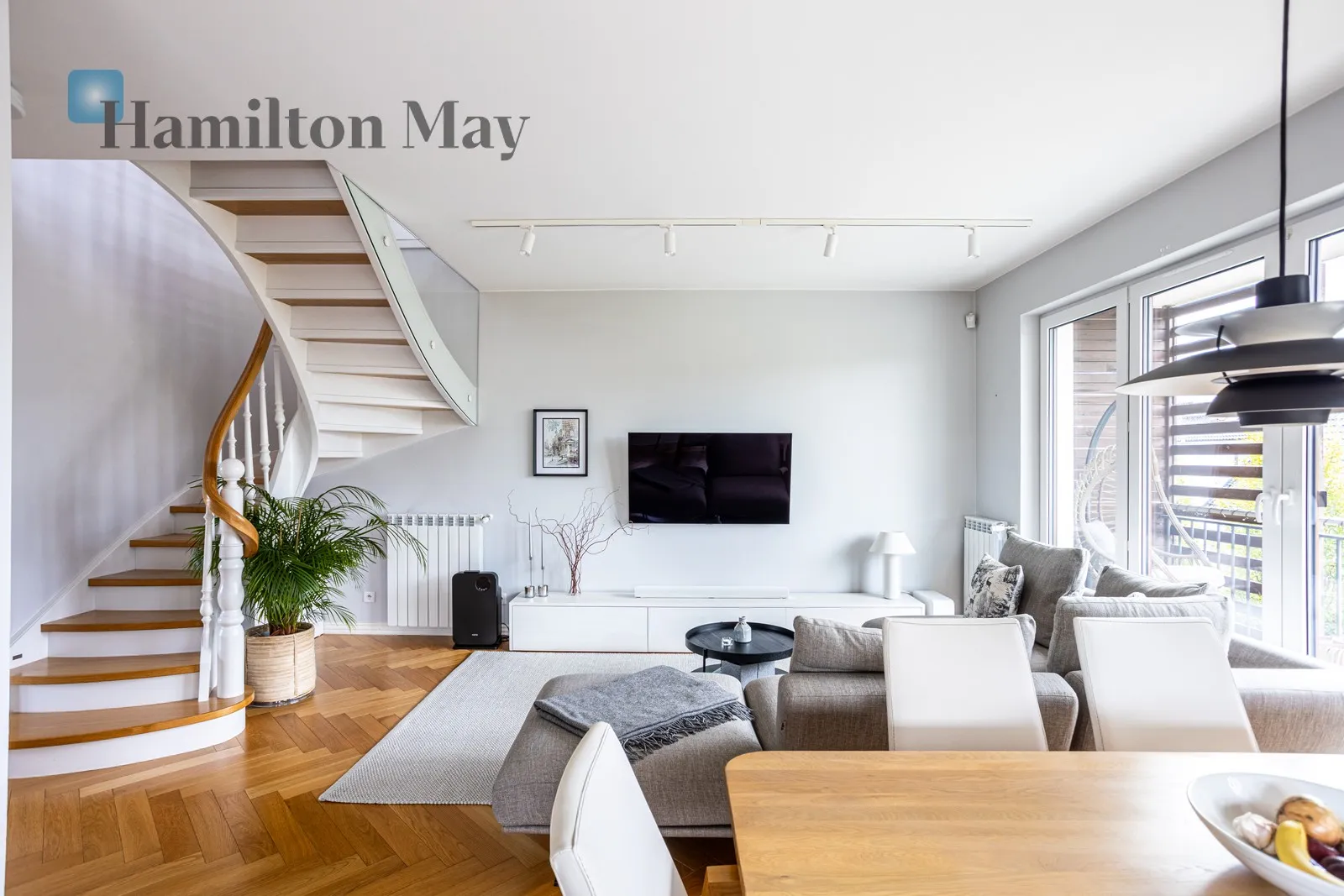 TWO-LEVEL APARTMENT IN A HIGH STANDARD | 3 BEDROOMS | 2 BATHROOMS | BALCONY AND TERRACE | 2 PARKING SPACES | WYSOKA / OŁTASZYN - slider