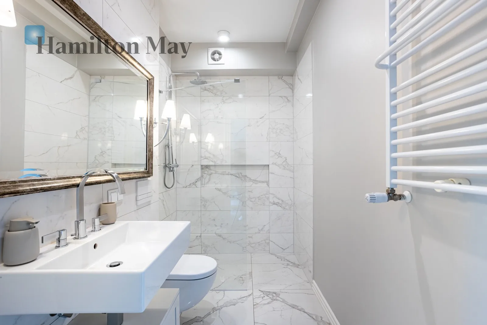 TWO-LEVEL APARTMENT IN A HIGH STANDARD | 3 BEDROOMS | 2 BATHROOMS | BALCONY AND TERRACE | 2 PARKING SPACES | WYSOKA / OŁTASZYN - slider