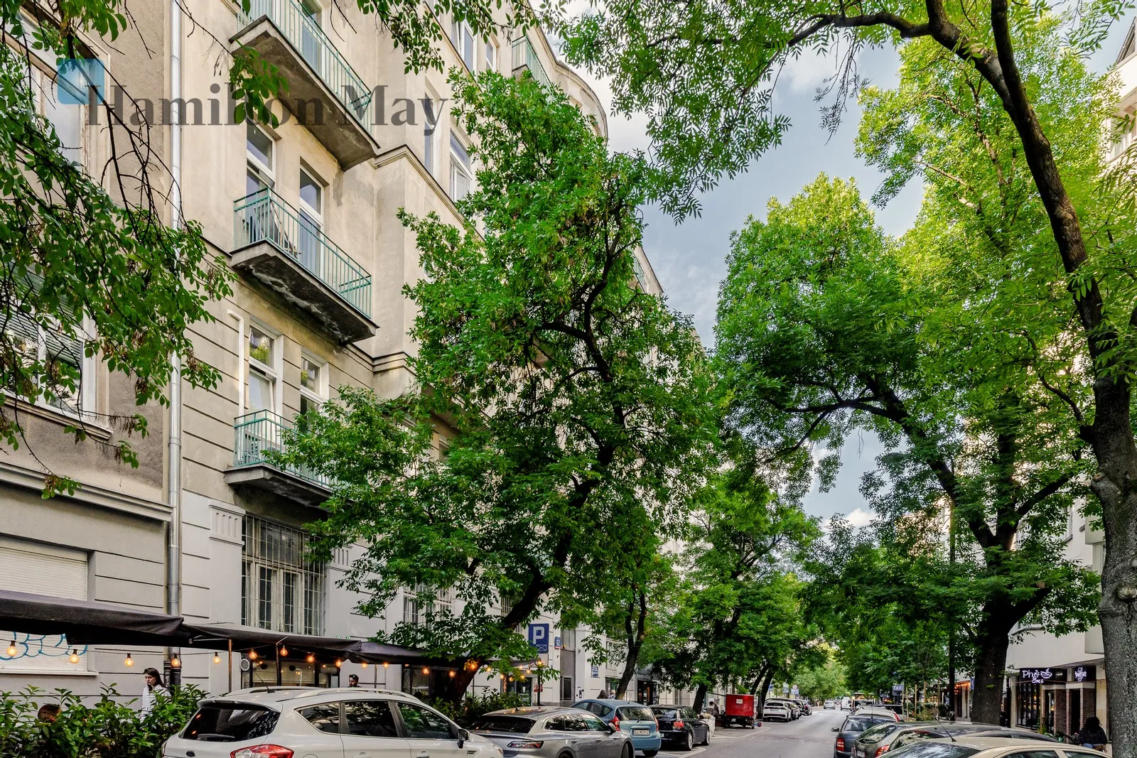 Region: Śródmieście Subregion: Śródmieście Południowe Distance to centre: 0.48 km Level: 6 Price: 3900 PLN Bedrooms: 1 - slider