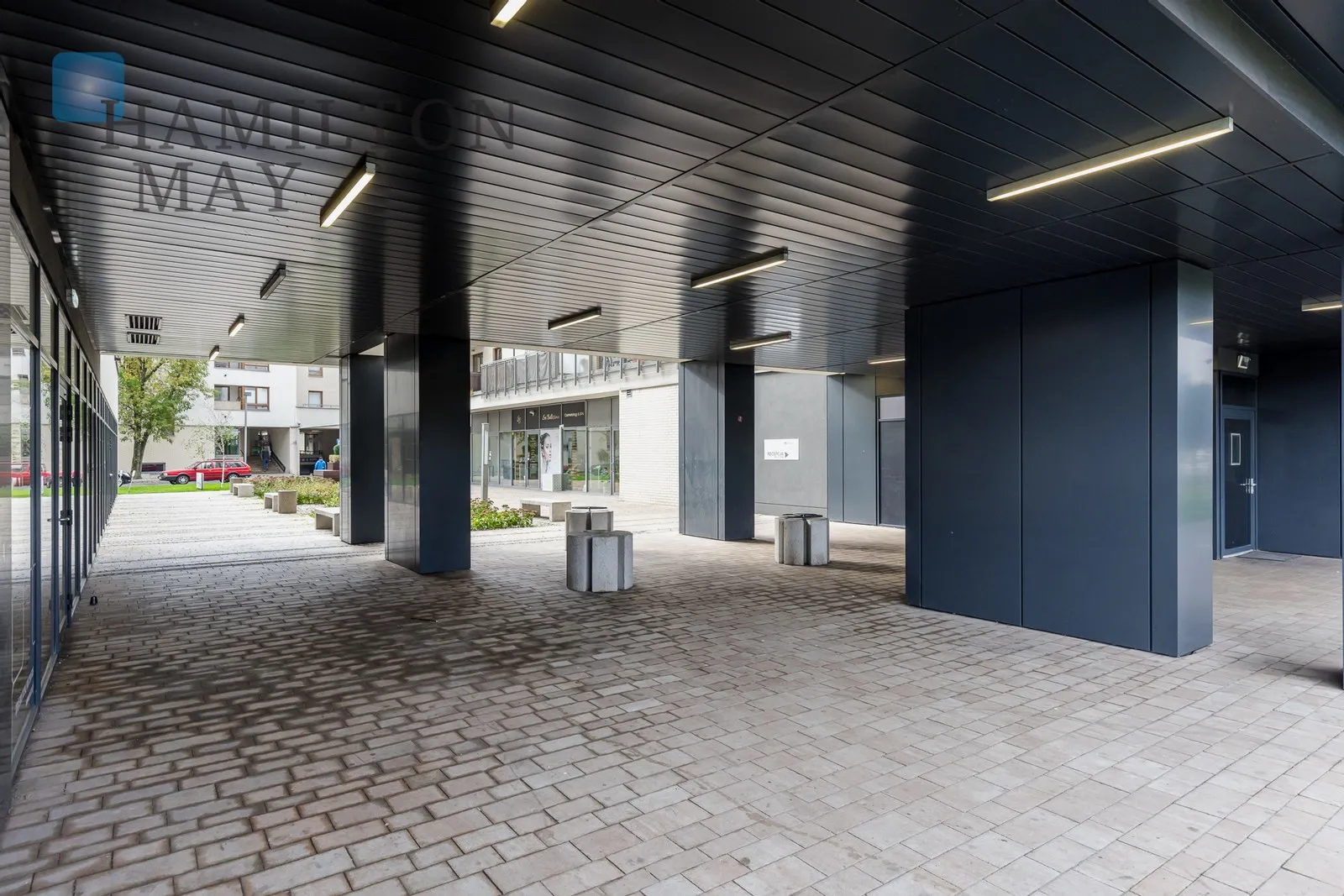 Subregion: Odolany Distance to centre: 4.7 km Level: 5 Price: 492000 PLN Bedrooms: 0 Bathrooms: 1 Size: 23.71m2 - slider