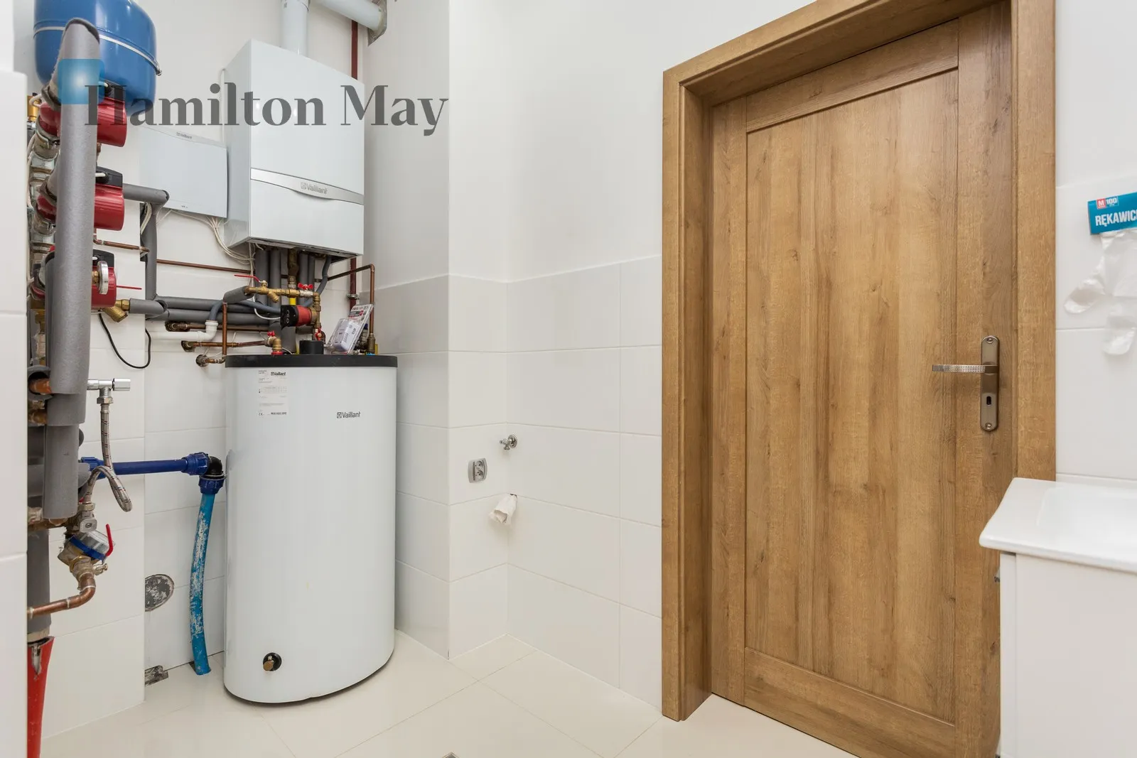 Region: Zwierzyniec Subregion: Wola Justowska Distance to centre: 4.91 km Level: -9 - slider