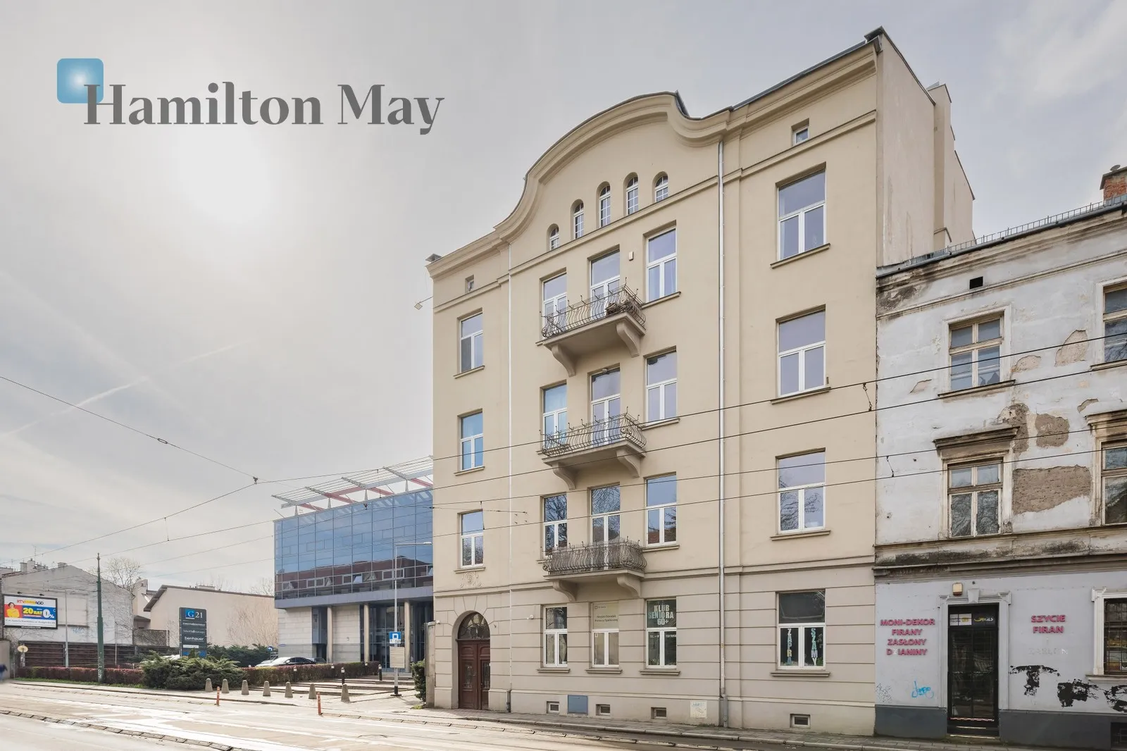 For sale 4-bedroom, spacious apartment near the center on street Grzegórzecka. - slider