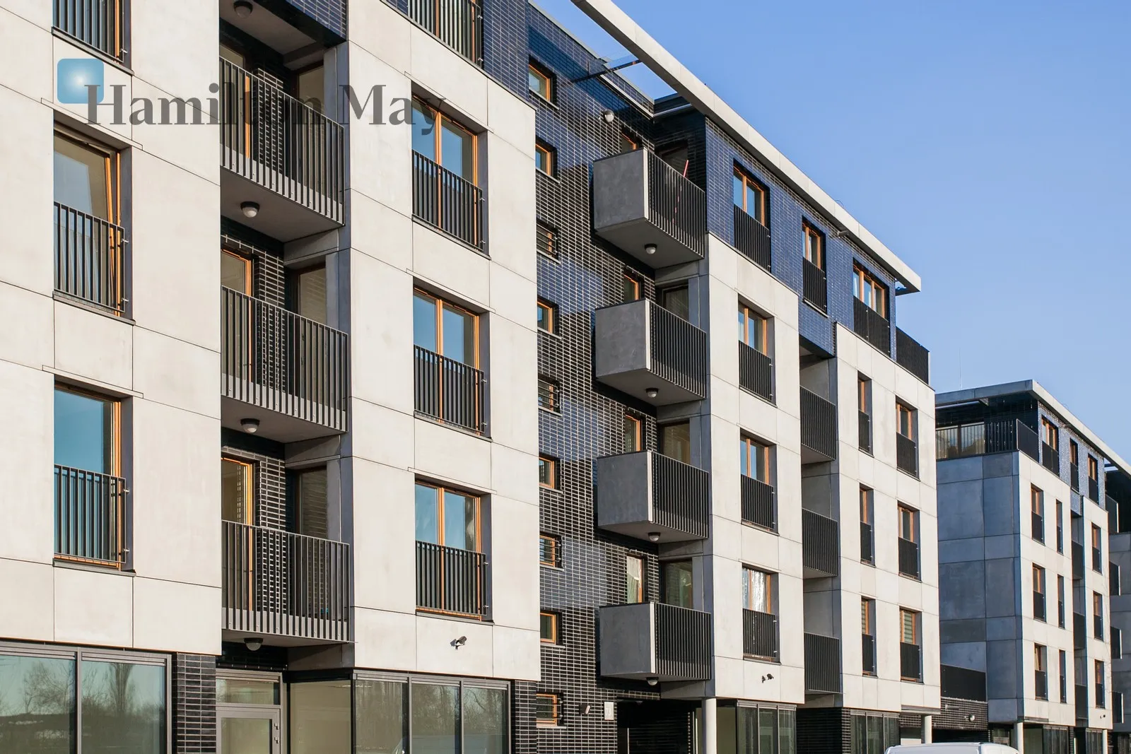 City: Kraków Street: Grzegórzecka Region: Grzegórzki Distance to centre: 2.09 km Level: 4 Price: 3200 PLN Bedrooms: 1 Bathrooms: 1 Size: 42m2 Price/m2: 76 PLN - slider