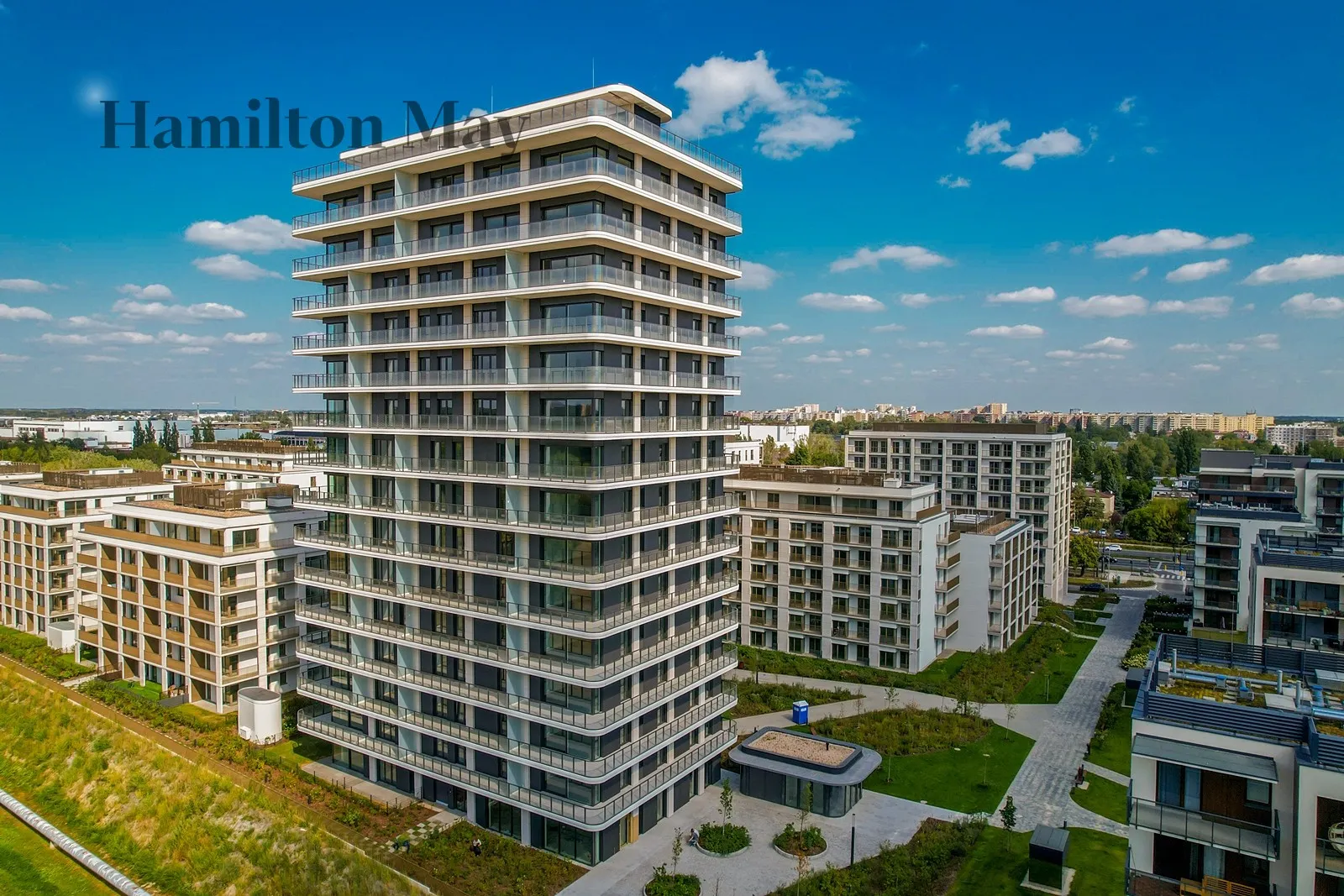 Region: Praga-Północ Subregion: Pelcowizna Distance to centre: 5.47 km Level: 4 Price: 2900 PLN - slider