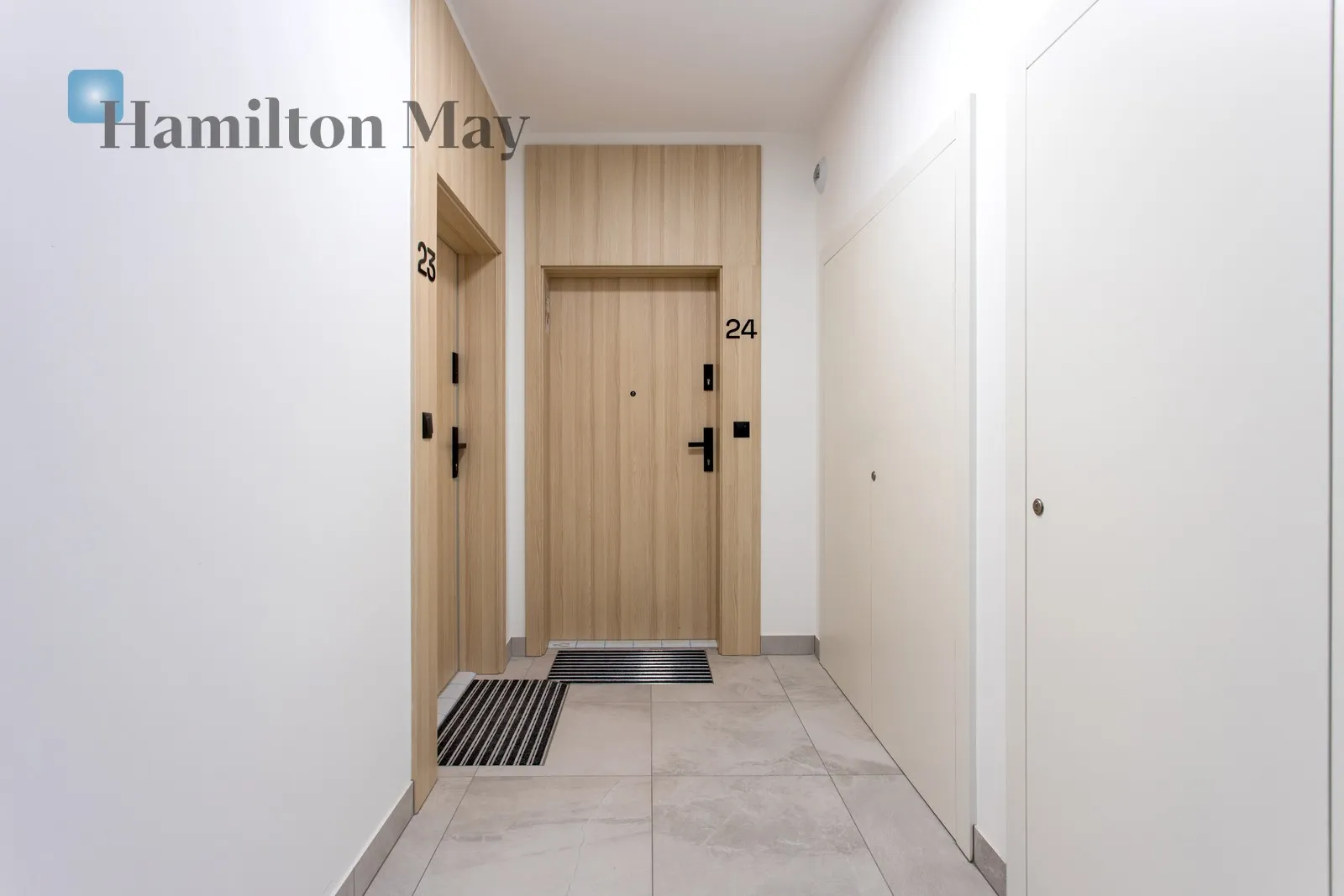 Region: Psie Pole Subregion: Kleczków Distance to centre: 2 km Level: 3 Price: 648731 PLN - slider