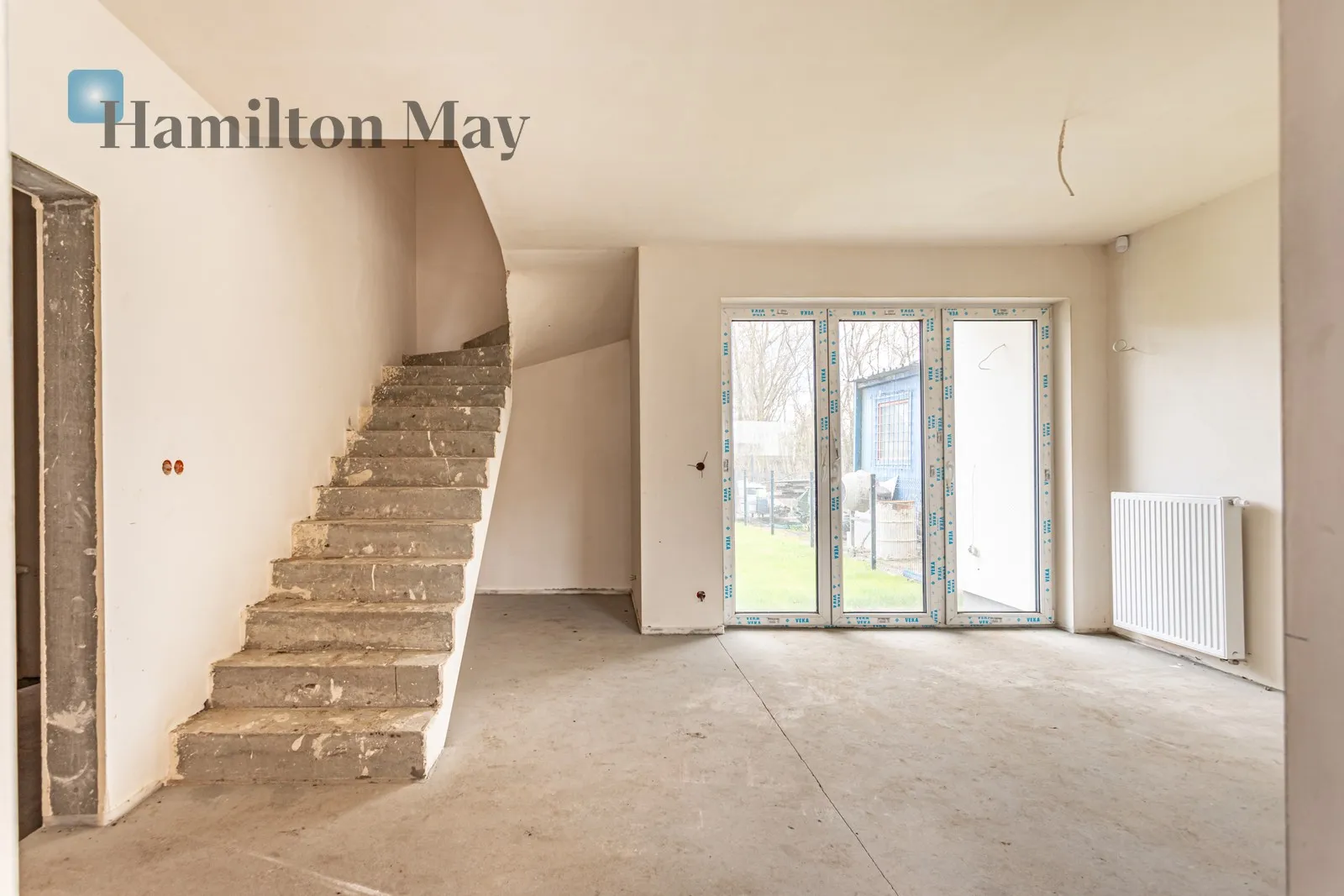 Street: Międzyosiedlowa Region: Wawer Subregion: Międzylesie Price: 1466520 PLN Bedrooms: 3 Bathrooms: 2 Plot size: 290m2 - slider