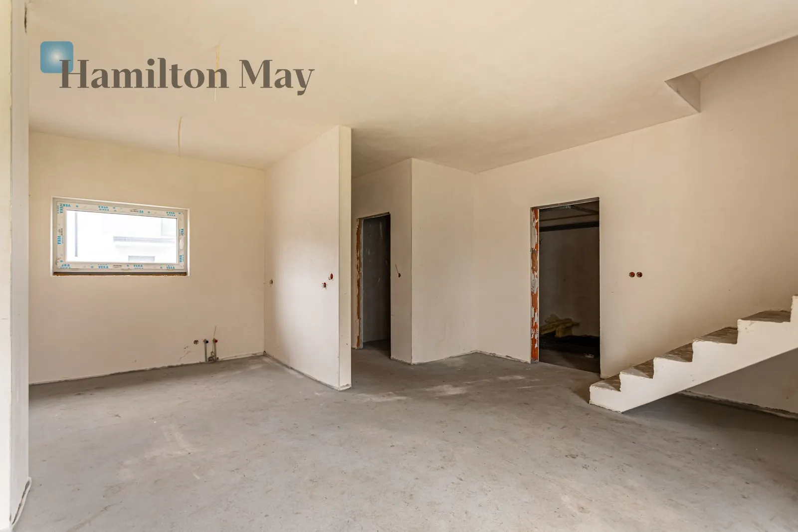 Region: Wawer Subregion: Międzylesie Price: 1466520 PLN Bedrooms: 3 Bathrooms: 2 Plot size: 290m2 - slider