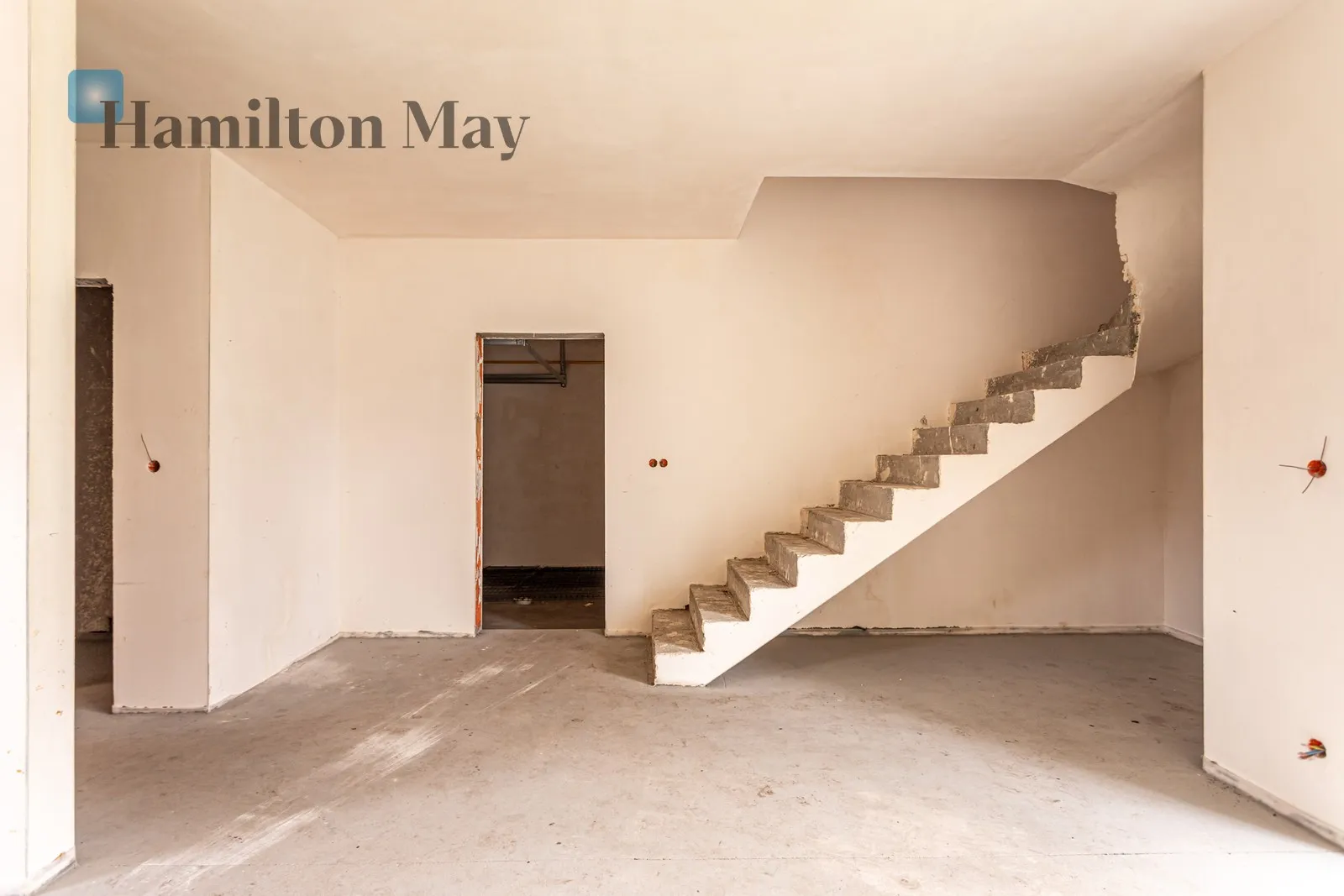 Subregion: Międzylesie Price: 1466520 PLN Bedrooms: 3 Bathrooms: 2 Plot size: 290m2 Price/m2: 10934 PLN - slider