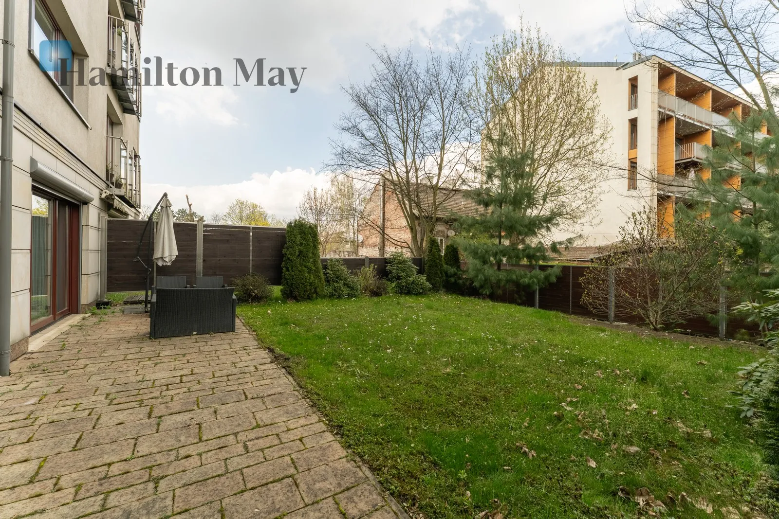 Region: Dębniki Distance to centre: 1.95 km - slider