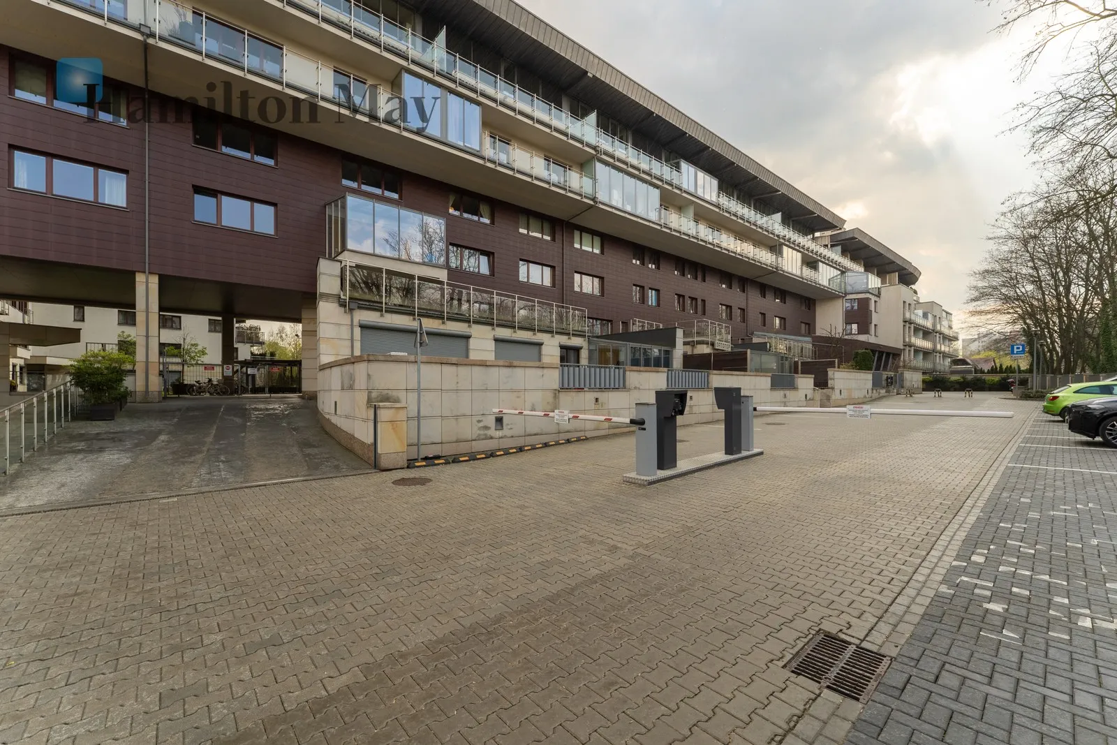 Size: 58m2 Price/m2: 83 PLN - slider