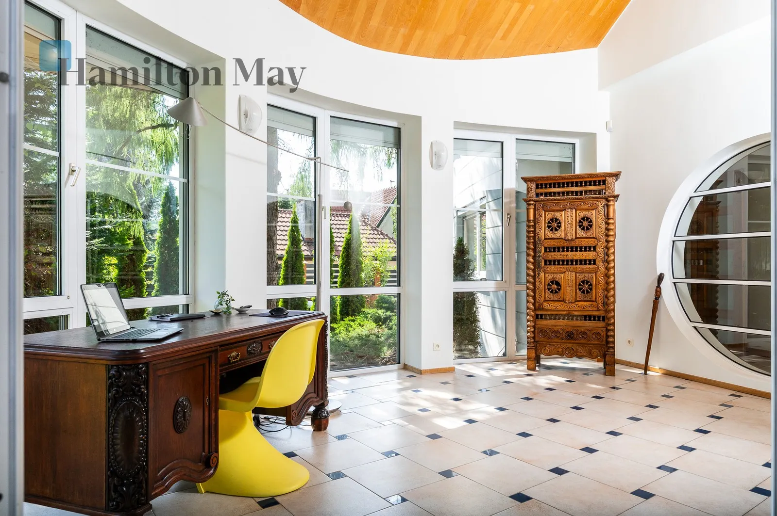 Price: 8900000 PLN Bedrooms: 5 - slider