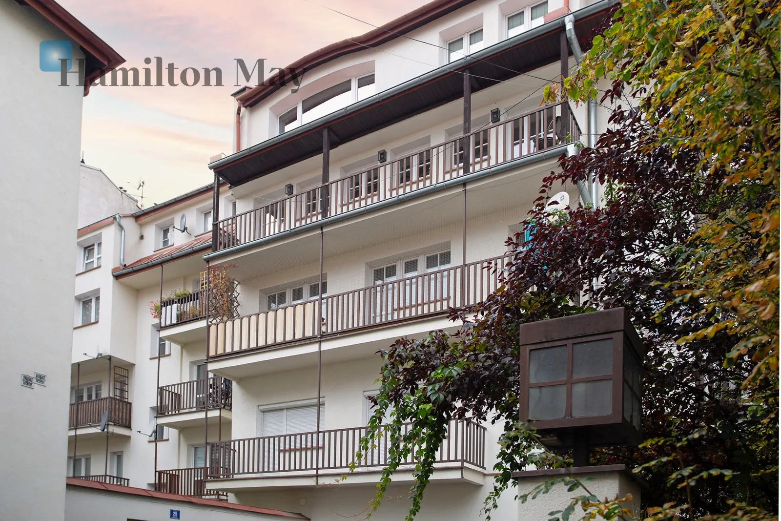 Subregion: Kazimierz Distance to centre: 1.38 km Level: 2 Price: 3700 PLN Bedrooms: 2 Bathrooms: 1 - slider