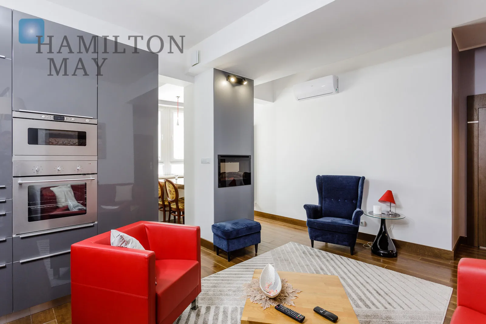 A modern, comfortable apartment in a quiet part of Mokotów - slider