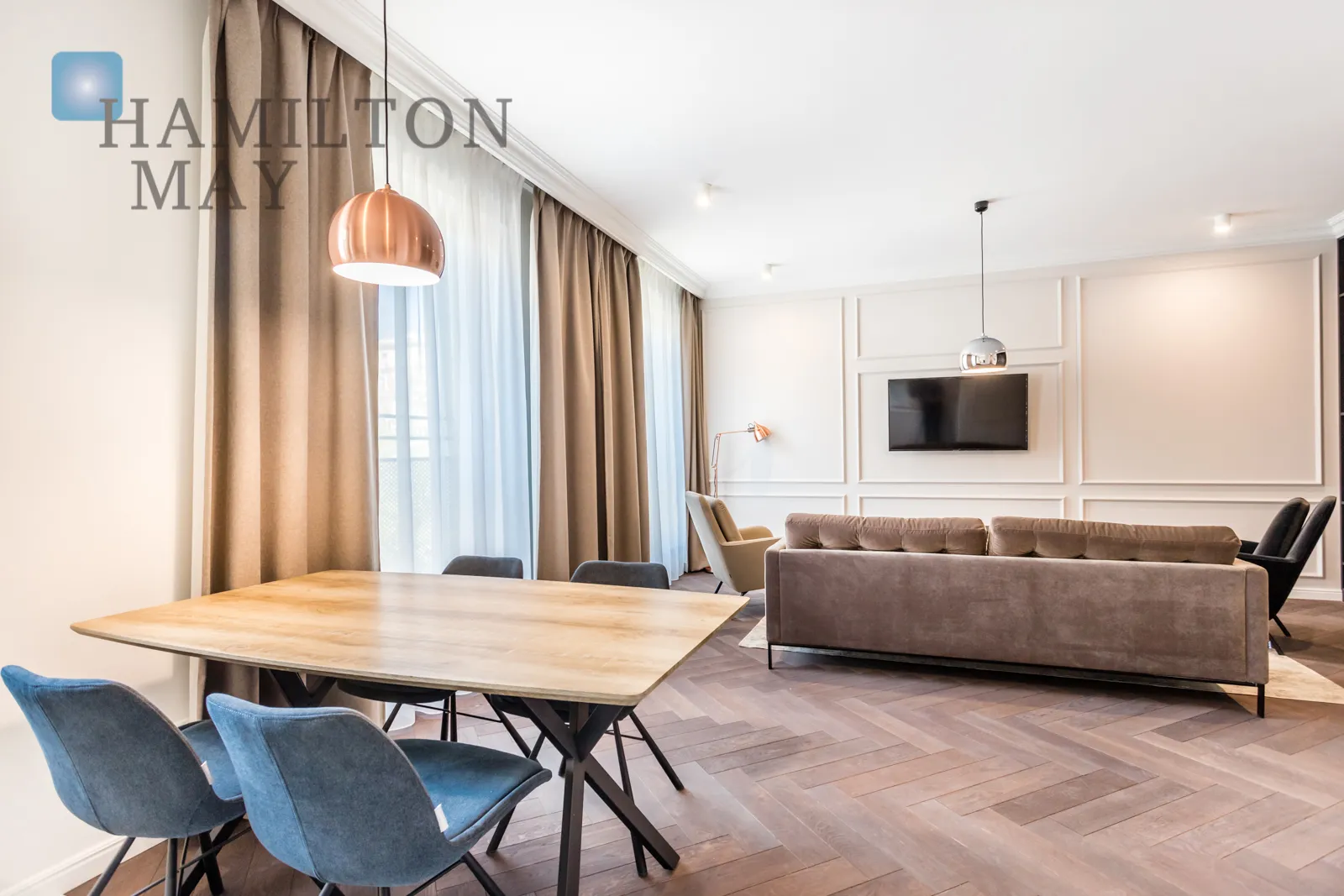 A luxurious one bedroom apartment in the city center - slider