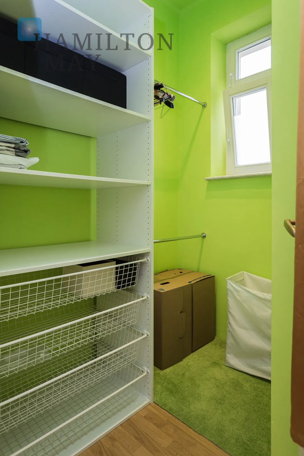 Przestronne i słoneczne mieszkanie z dwoma sypialniami w centrum Krakowa - slider