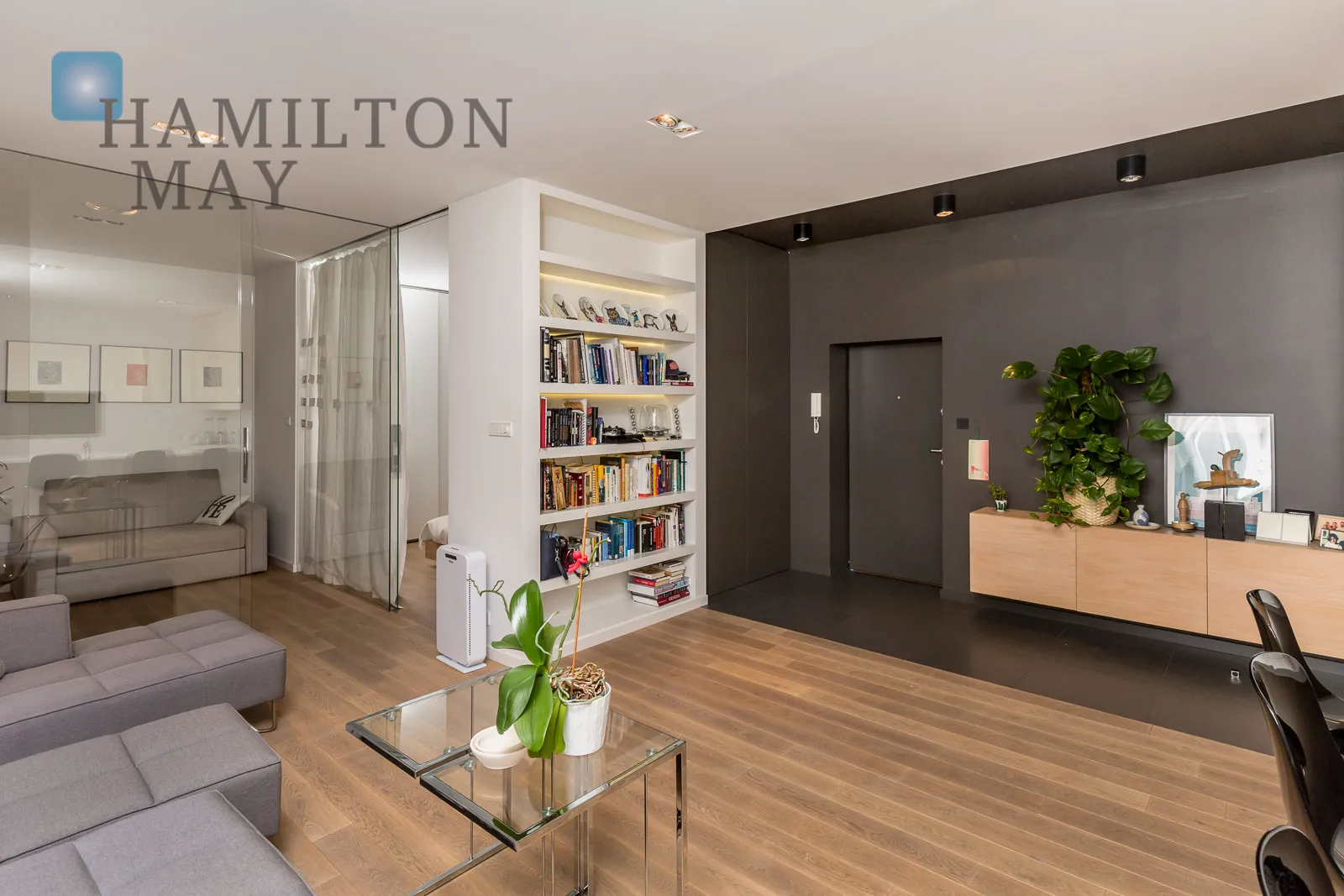 Spacious apartment by the Dreszera Park - slider