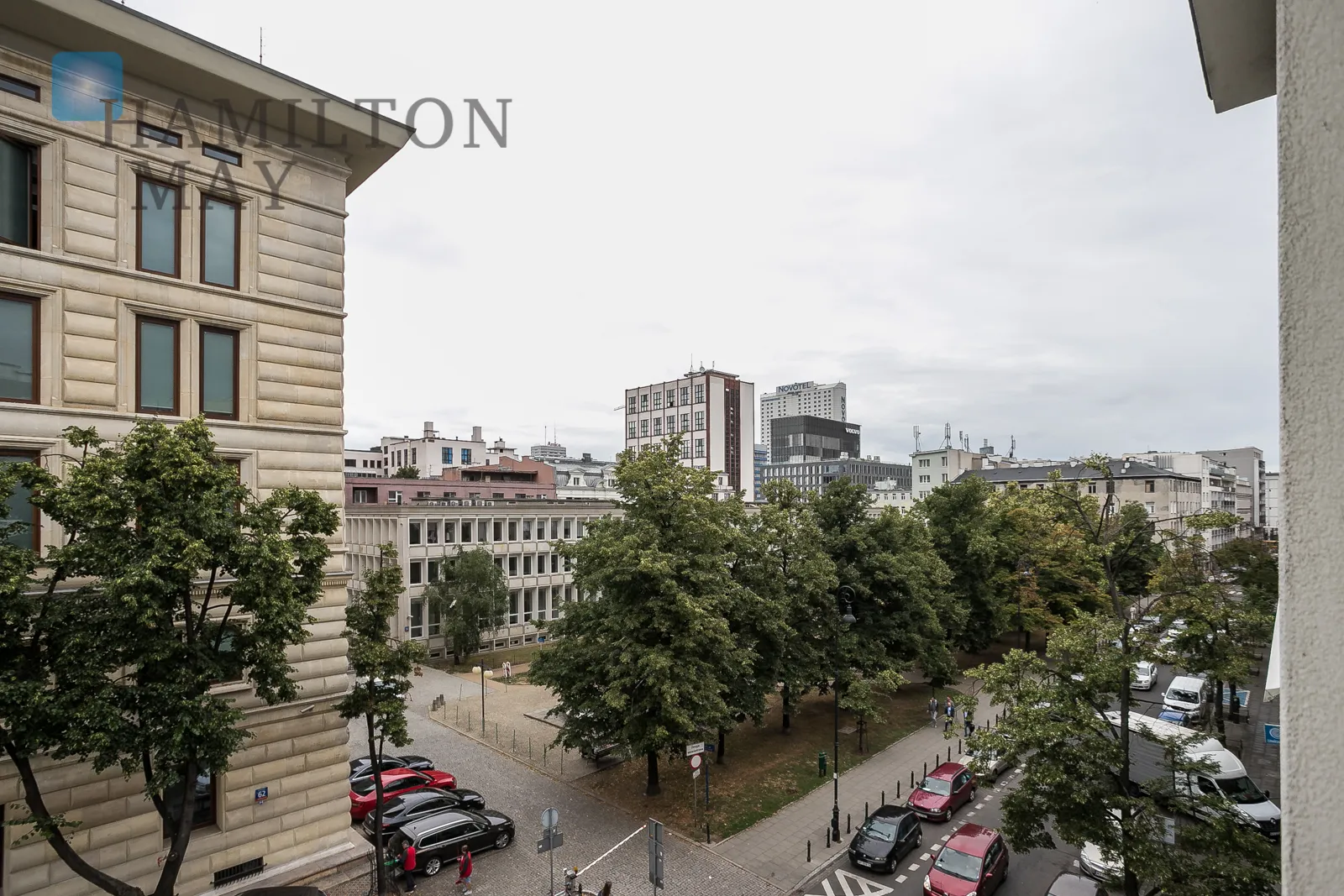 Trzy pokoje | Kamienica | ulica Wspólna  - slider