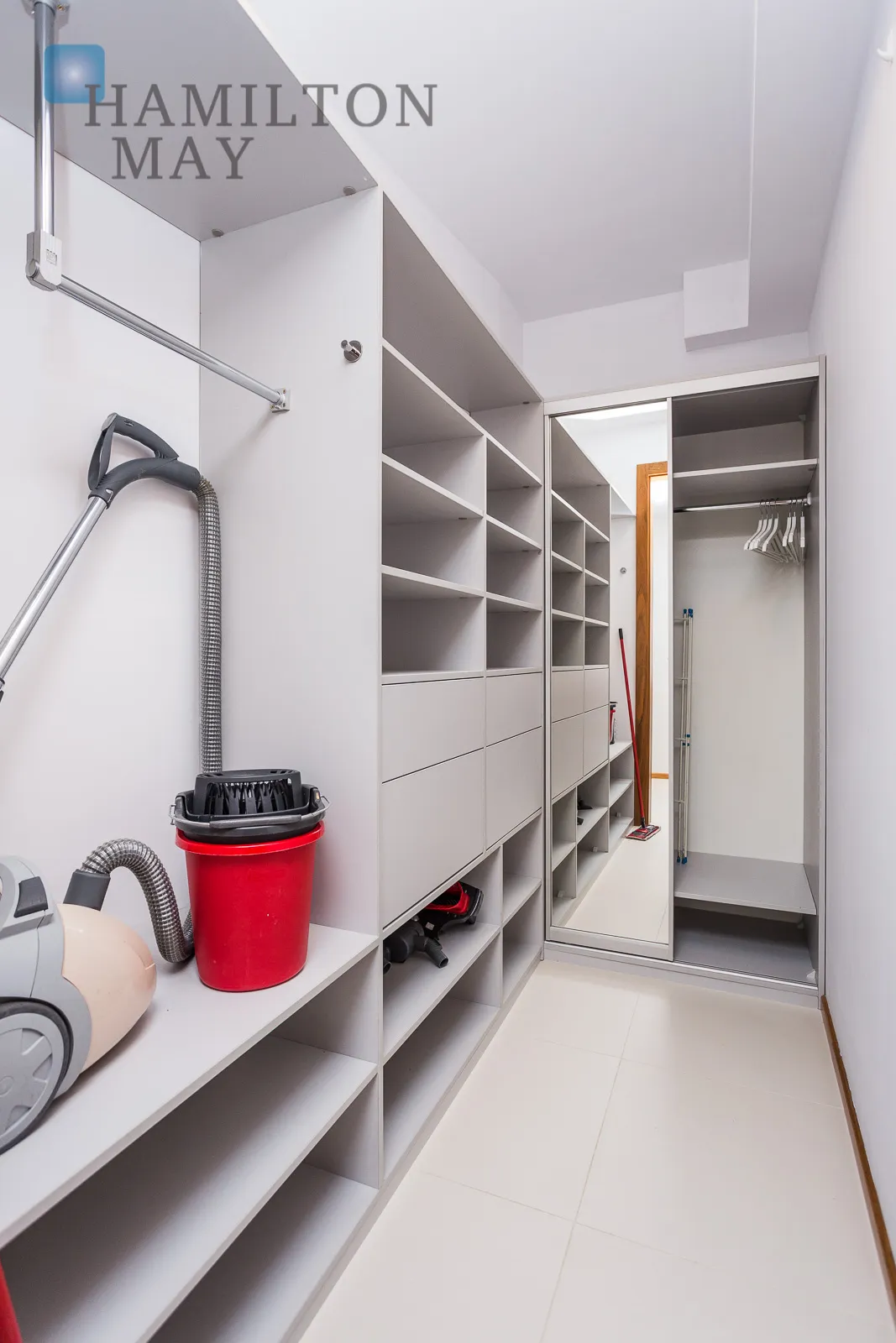 A luxurious apartment in one of the most beautiful places in Krakow - slider