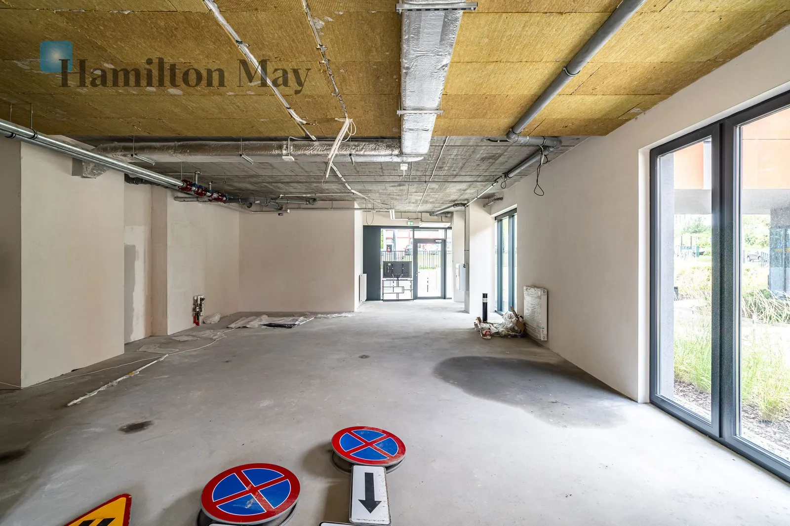 Distance to centre: 4.85 km Price: 1914725 PLN Bedrooms: null Bathrooms: null Plot size: nullm2 Layout: null Price/m2: 14500 PLN - slider