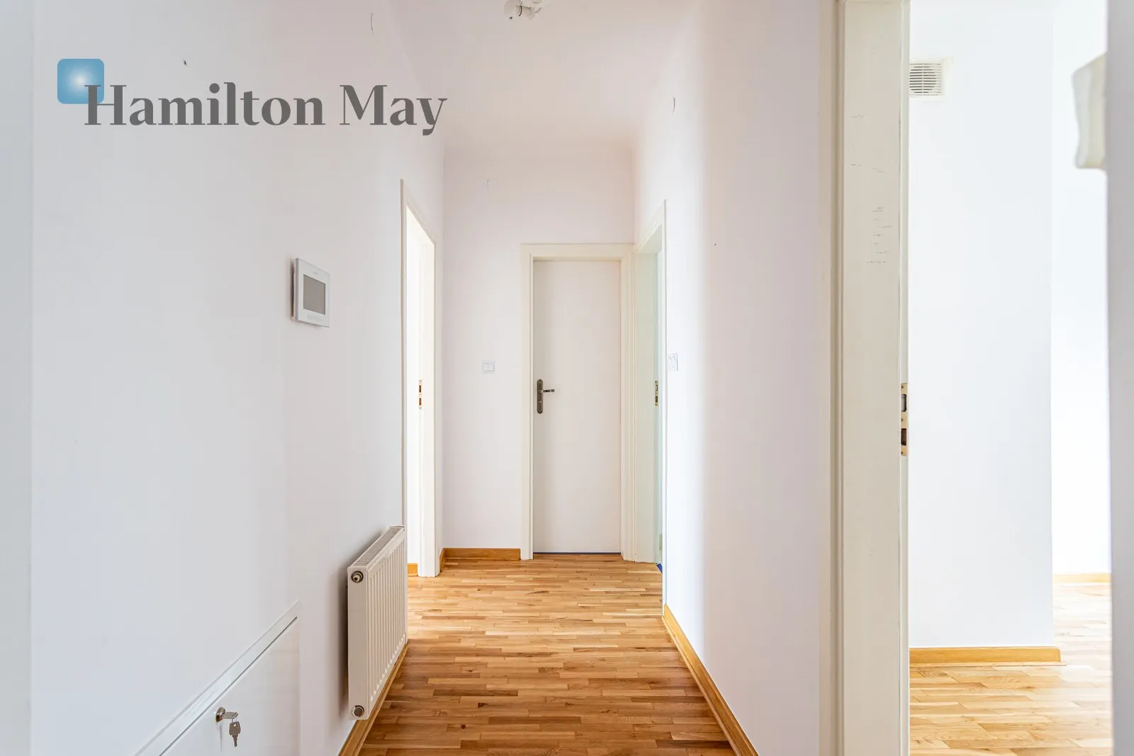 Dom wolnostojący 330 m² | Wilanów Niski | 5 sypialni | pompa ciepła | fotowoltaika - slider