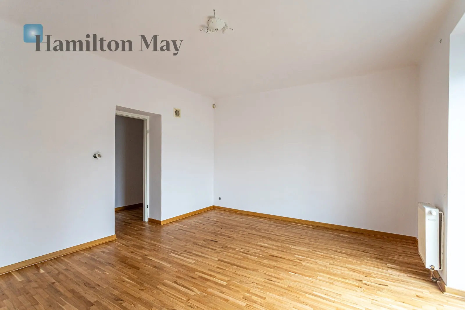 Dom wolnostojący 330 m² | Wilanów Niski | 5 sypialni | pompa ciepła | fotowoltaika - slider