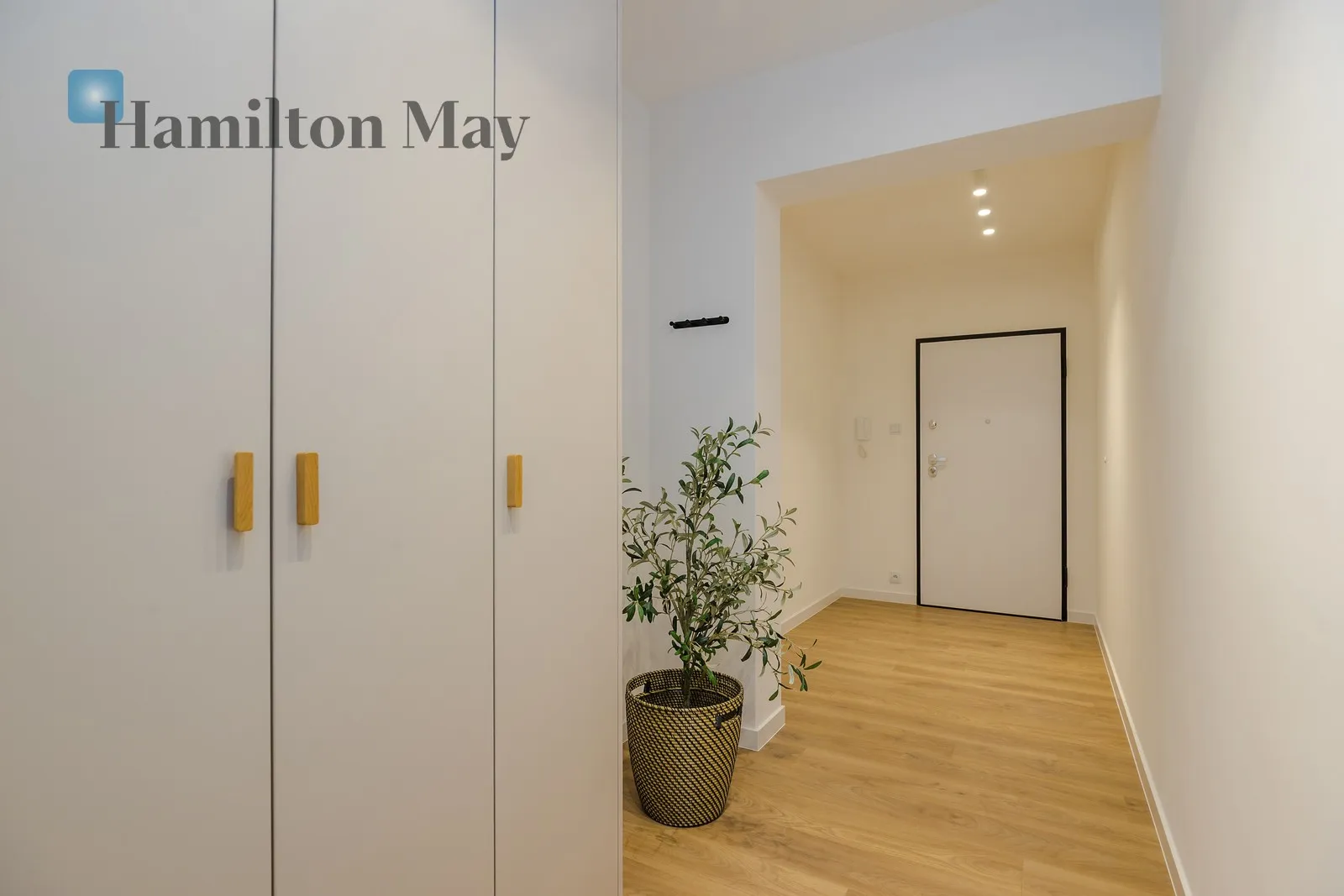 Dwa pokoje | 50.64 m2 | Balkon | Włochy - slider