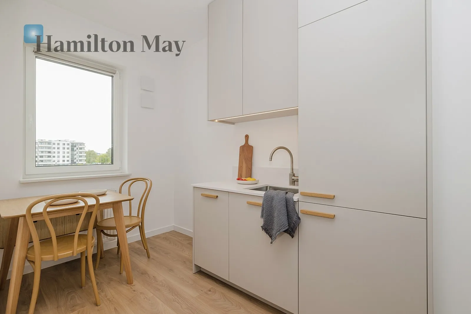 Region: Włochy Subregion: Raków Distance to centre: 5.73 km Level: 6 Price: 741180 PLN Bedrooms: 1 Bathrooms: 1 Size: 33.03m2 Price/m2: 22440 PLN - slider