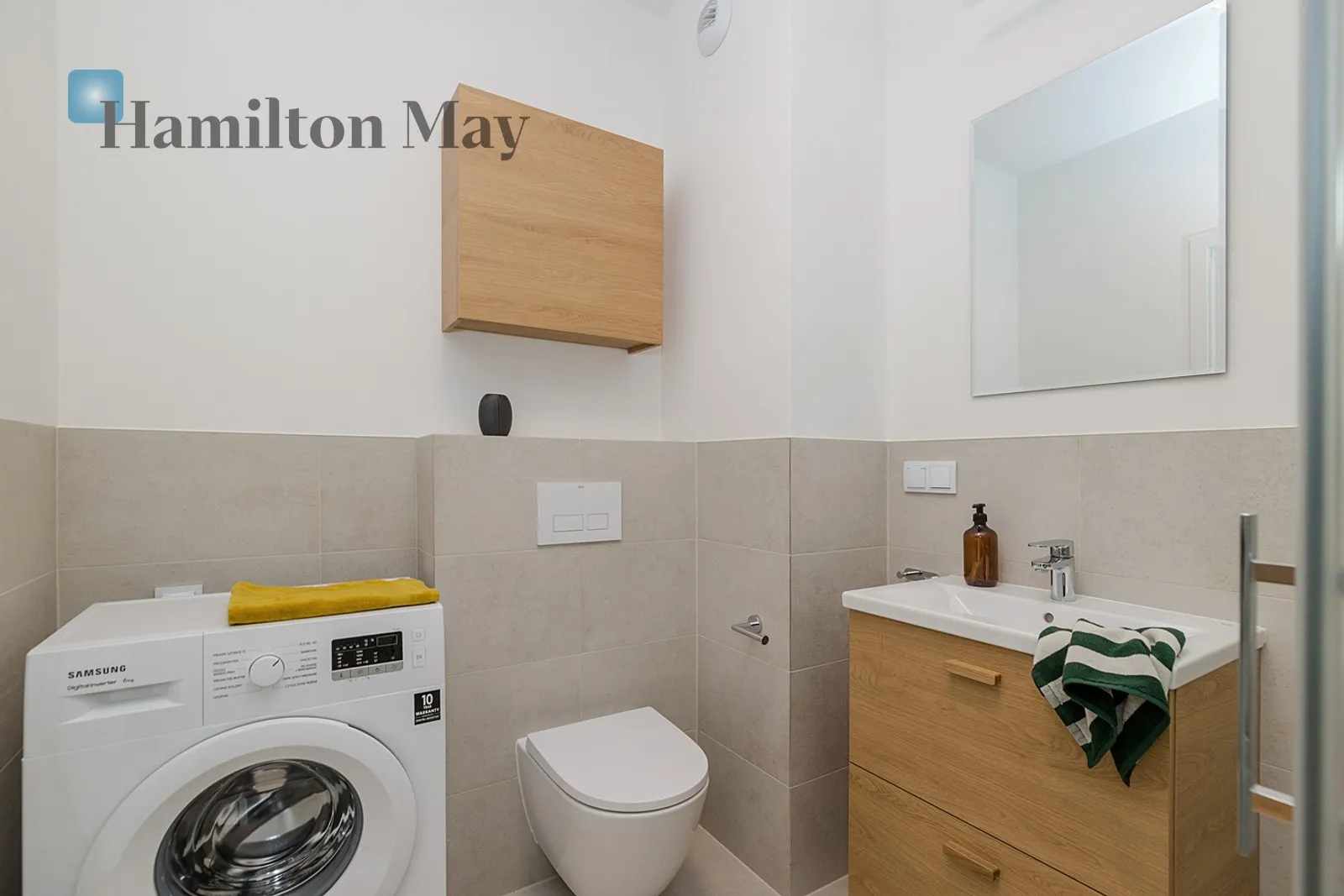 Region: Włochy Subregion: Raków Distance to centre: 5.73 km Level: 6 Price: 741180 PLN Bedrooms: 1 Bathrooms: 1 Size: 33.03m2 - slider