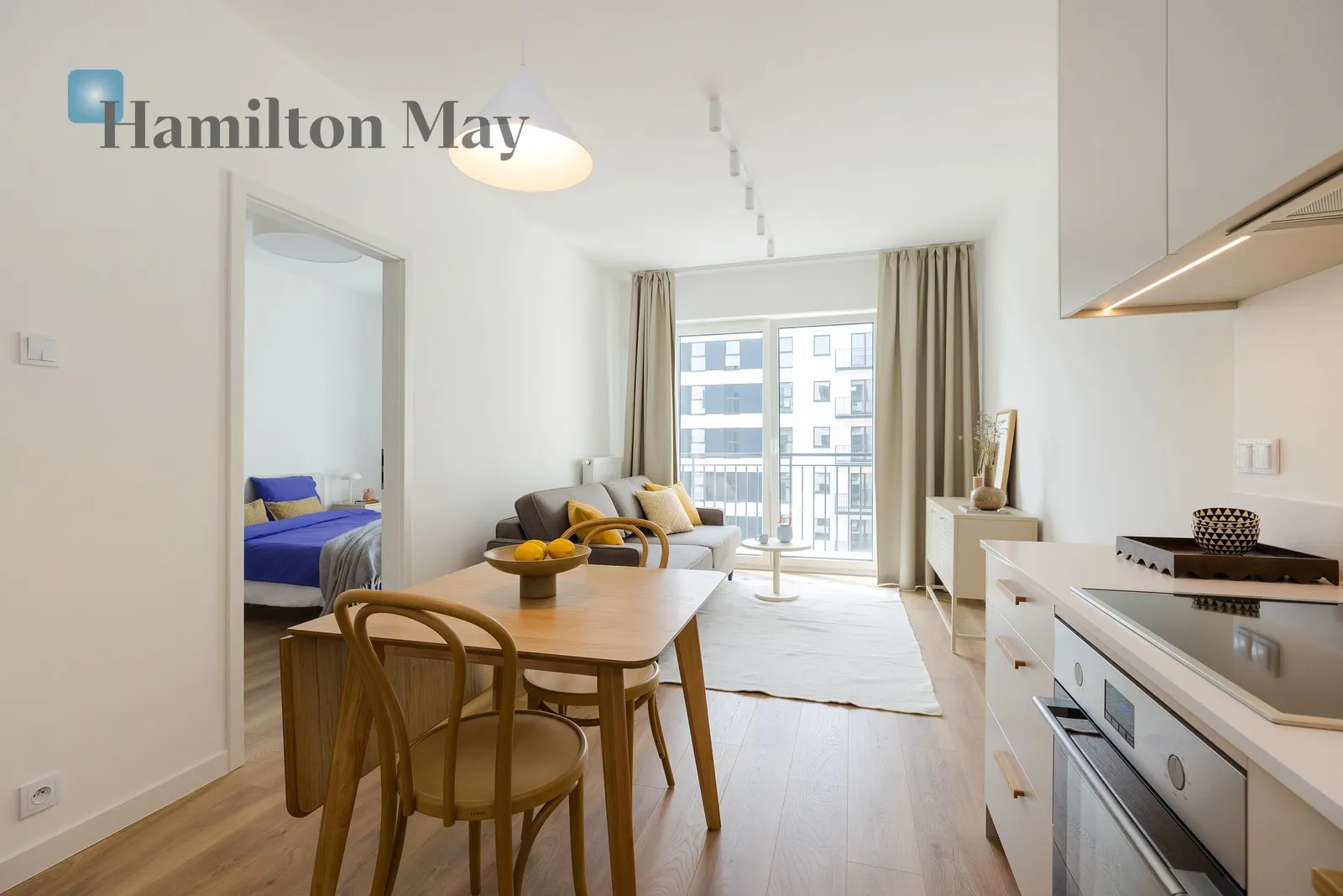 City: Warszawa Street: Wschodu Słońca Region: Włochy Subregion: Raków Distance to centre: 5.73 km Level: 6 Price: 861506.37 PLN Bedrooms: 1 - slider