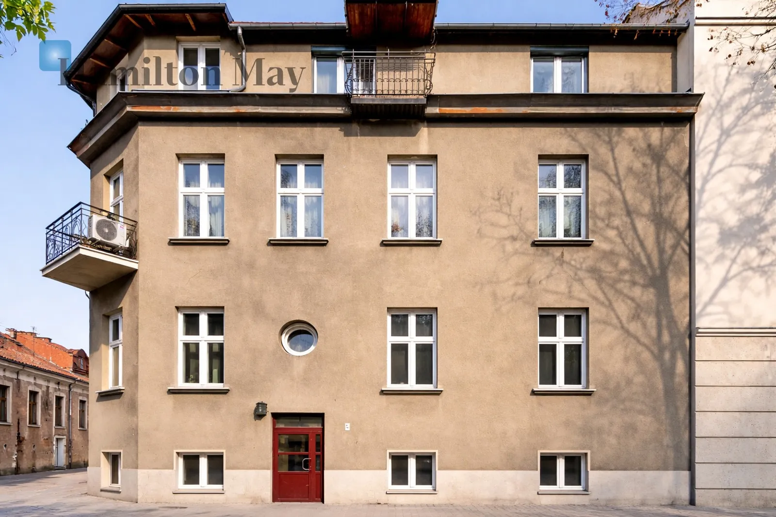 A cozy attic apartment with a separate bedroom in the heart of Podgórze - slider