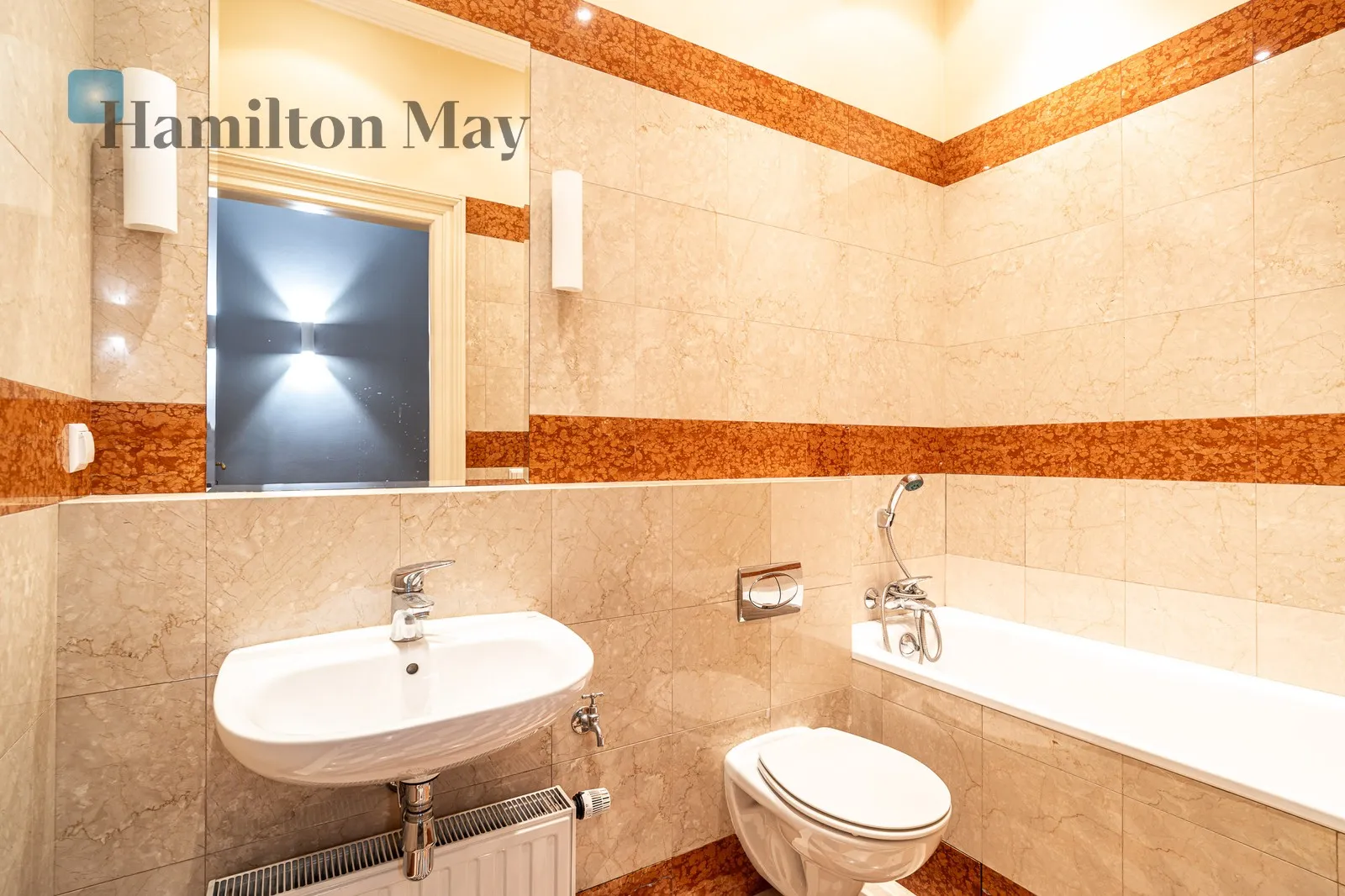 Office premises with an area of 65 m2 in Pałacyk pod Orłem at ul. Krupnicza

 - slider