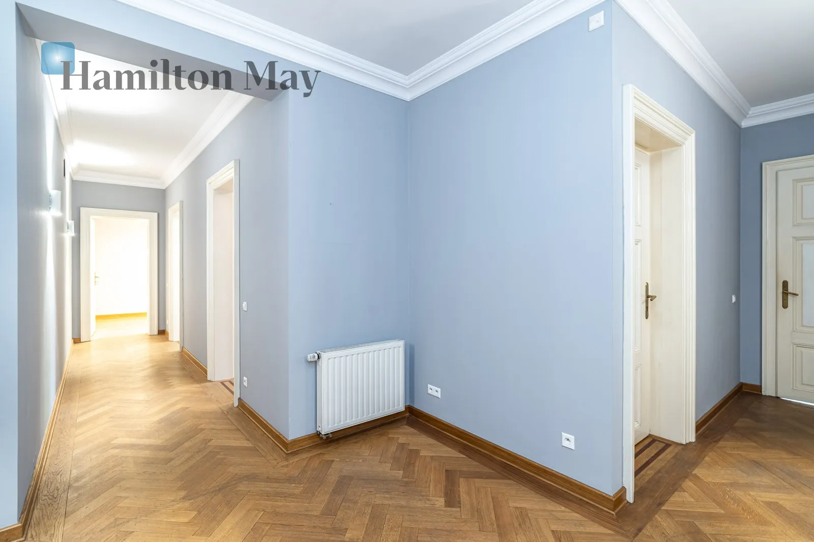 Office premises with an area of 65 m2 in Pałacyk pod Orłem at ul. Krupnicza

 - slider