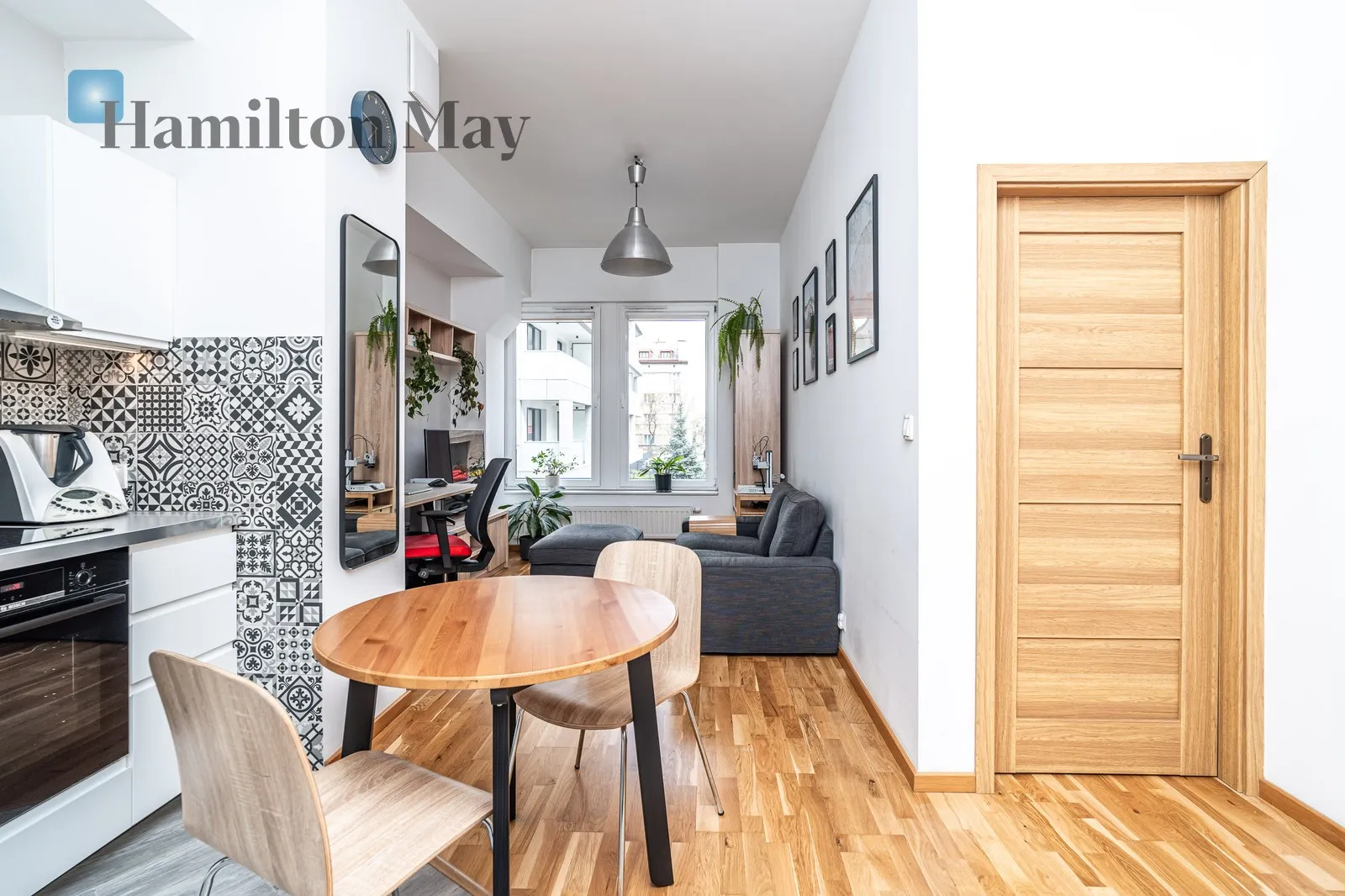 Двокімнатна квартира в сучасному житловому будинку Lofty Lubelska - slider