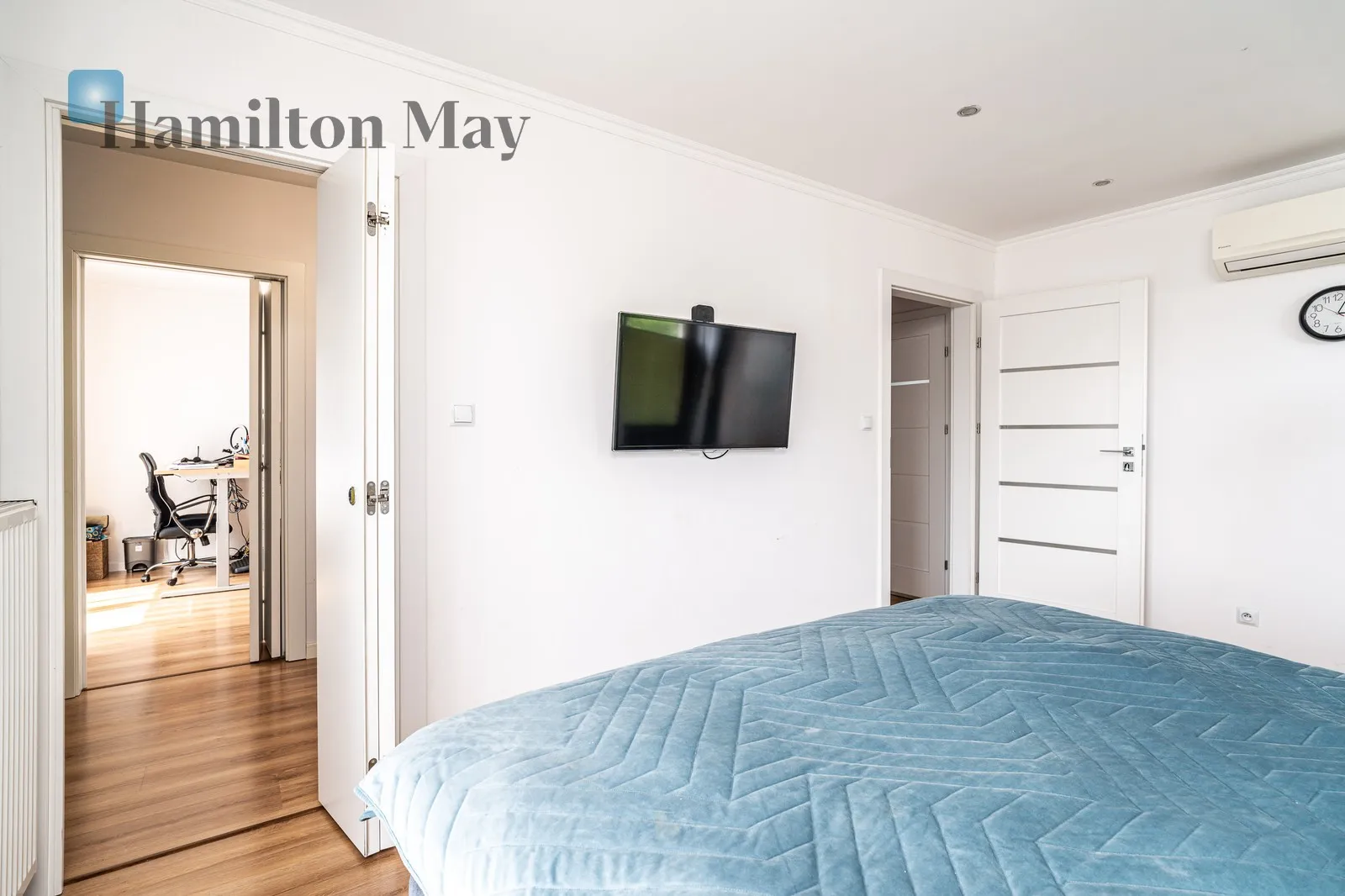 Bedrooms: 7 Bathrooms: 3 Plot size: 741m2 - slider