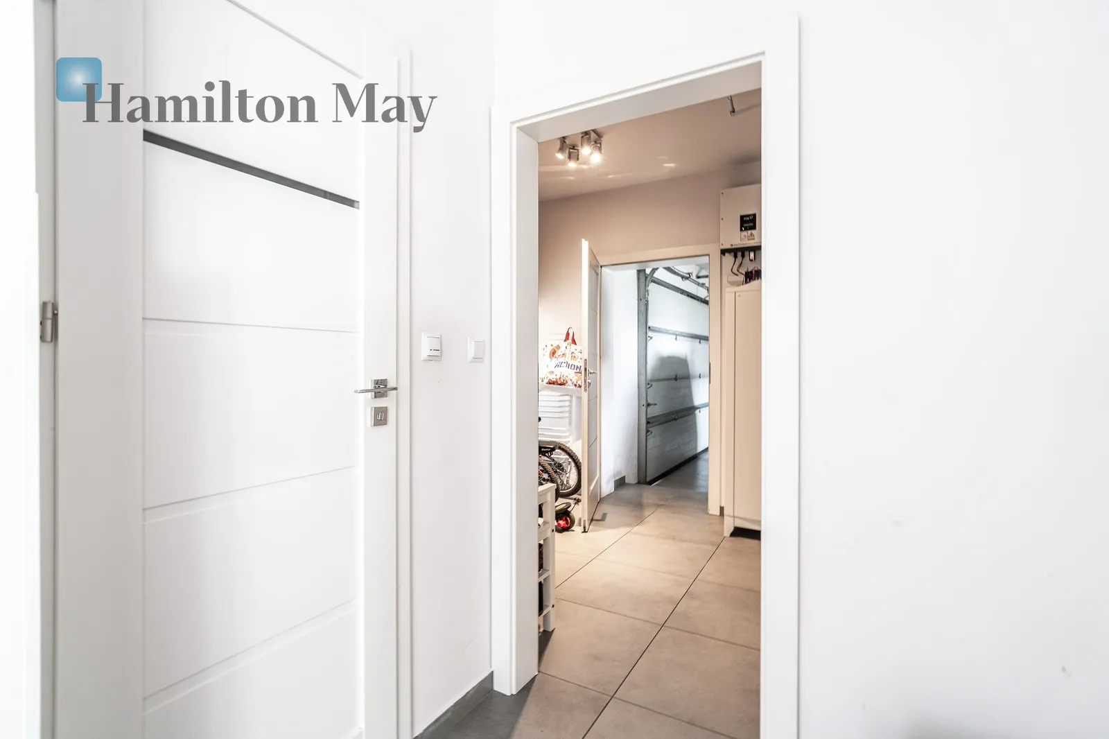 Plot size: 741m2 Price/m2: 13028 PLN - slider