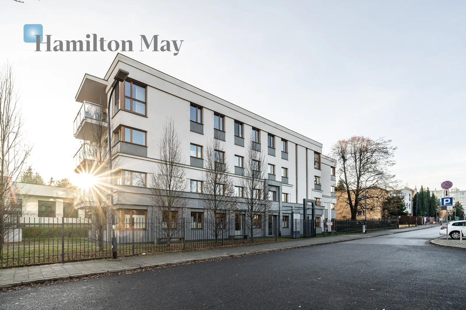 Nowoczesne i eleganckie biuro 130 m2 w prestiżowej lokalizacji Krakowa- Osiedle Oficerskie  - slider