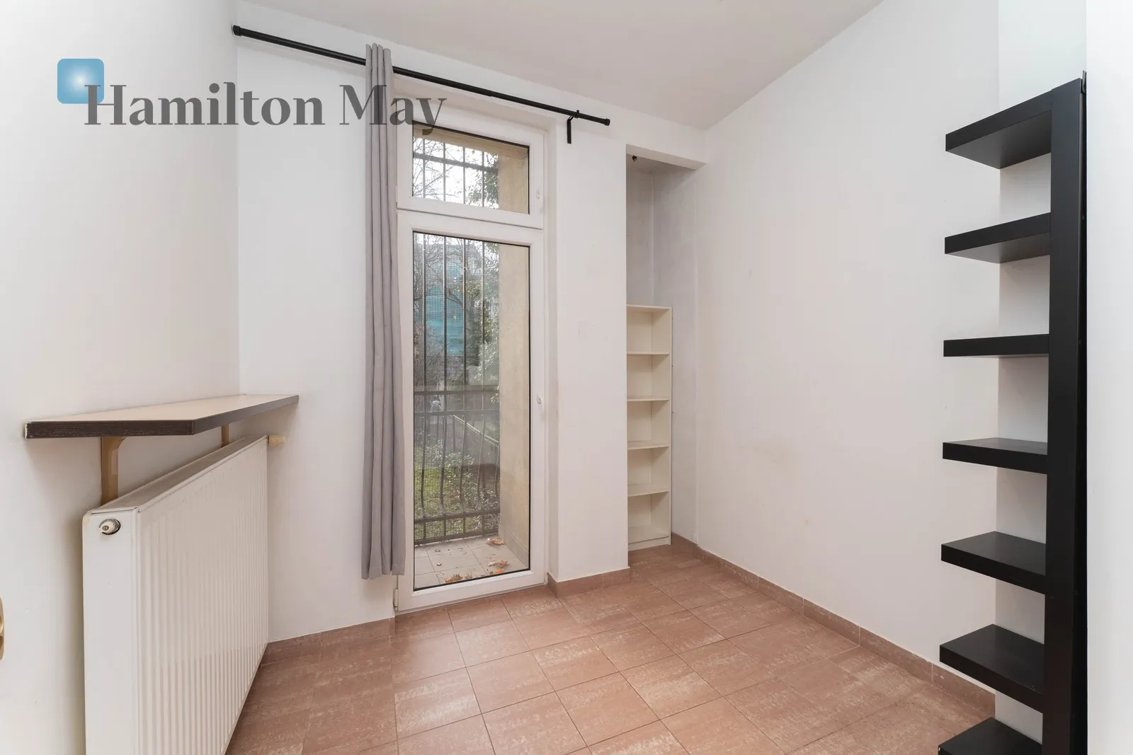 City: Kraków Street: Wenecja Region: Stare Miasto Distance to centre: 0.81 km Price: 4500 PLN - slider