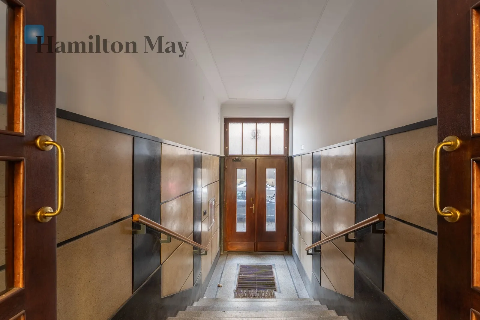 Distance to centre: 0.81 km Price: 4500 PLN Bedrooms: null Bathrooms: null Plot size: nullm2 - slider