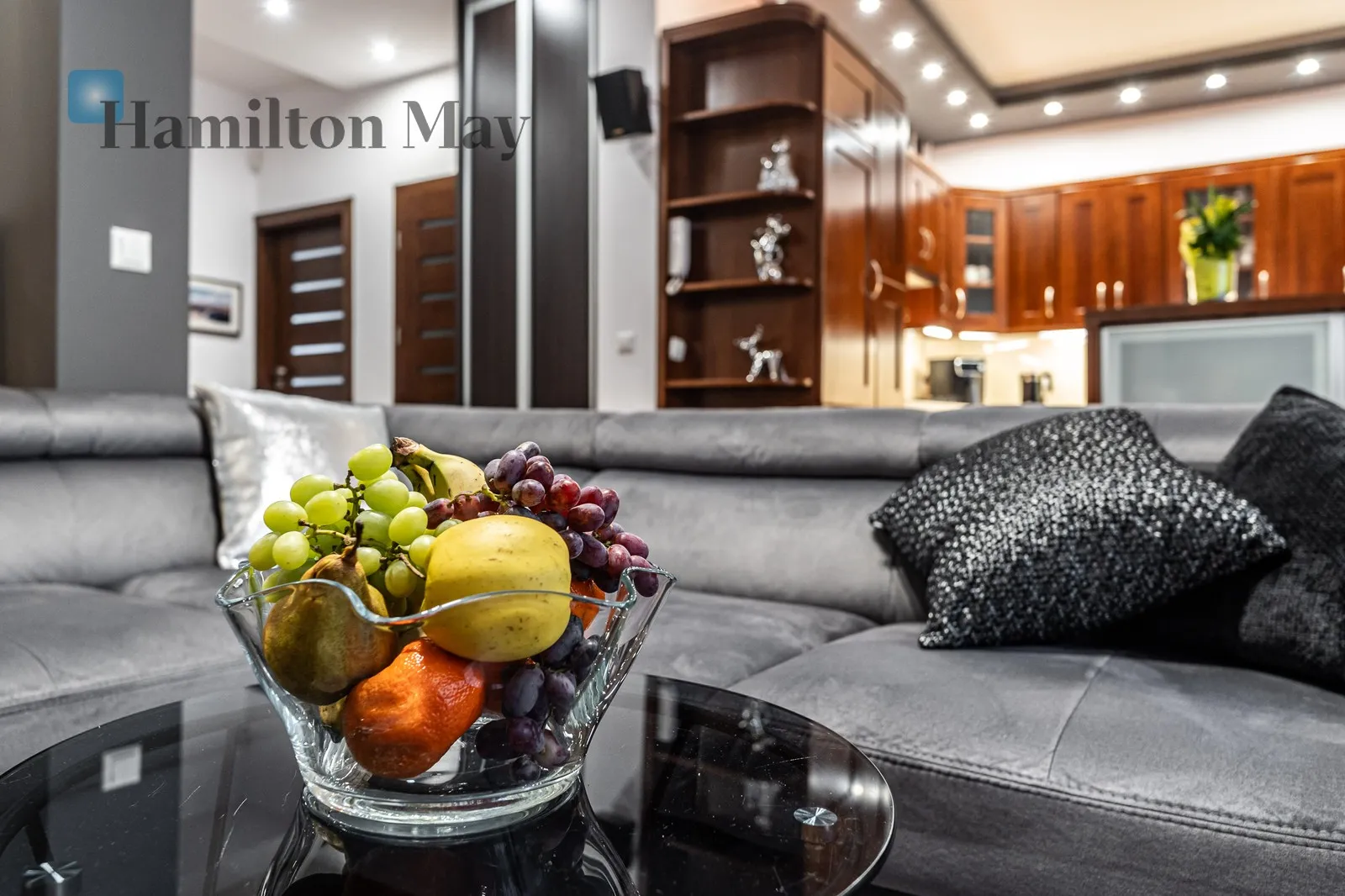 Region: Modlnica Distance to centre: 8.37 km Price: 1790000 PLN - slider