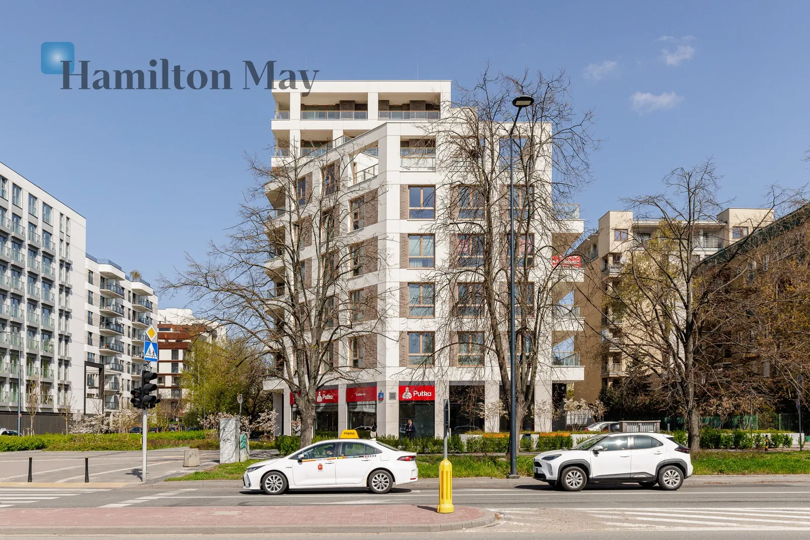 City: Warszawa Street: Domaniewska Region: Mokotów Subregion: Ksawerów Distance to centre: 5.09 km Price: 10000 PLN - slider