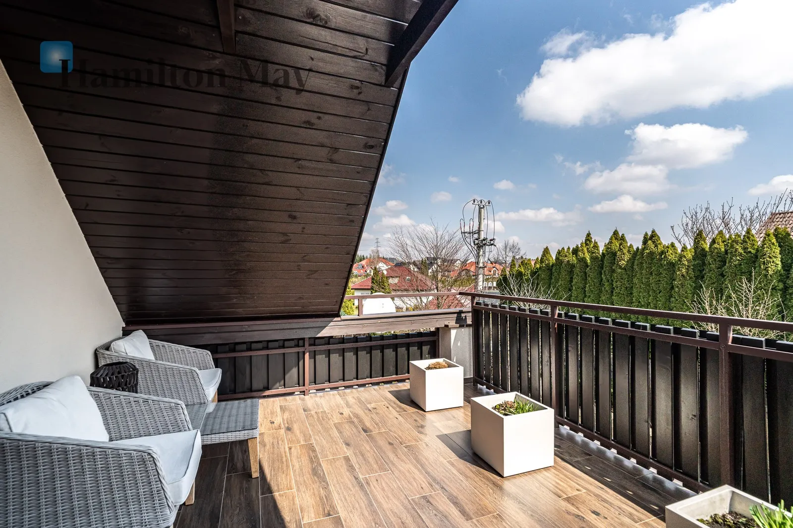 Comfortable, ready-to-move-in semi-detached house in a quiet area near Krakow - slider