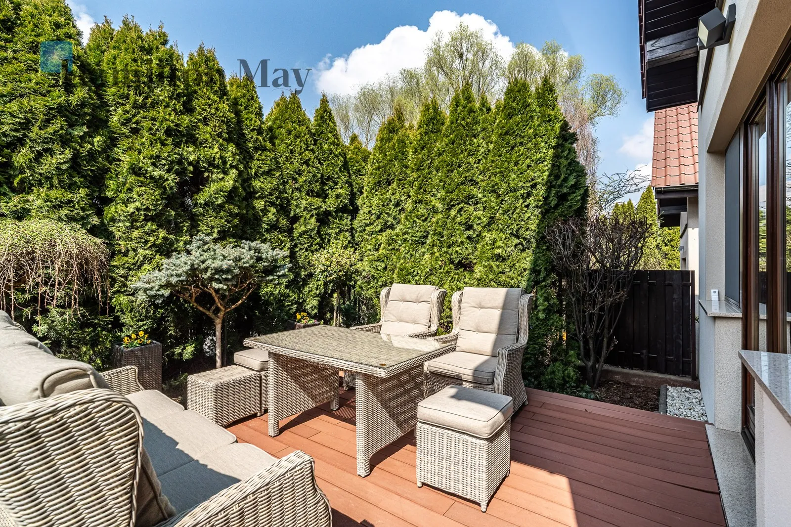 Comfortable, ready-to-move-in semi-detached house in a quiet area near Krakow - slider